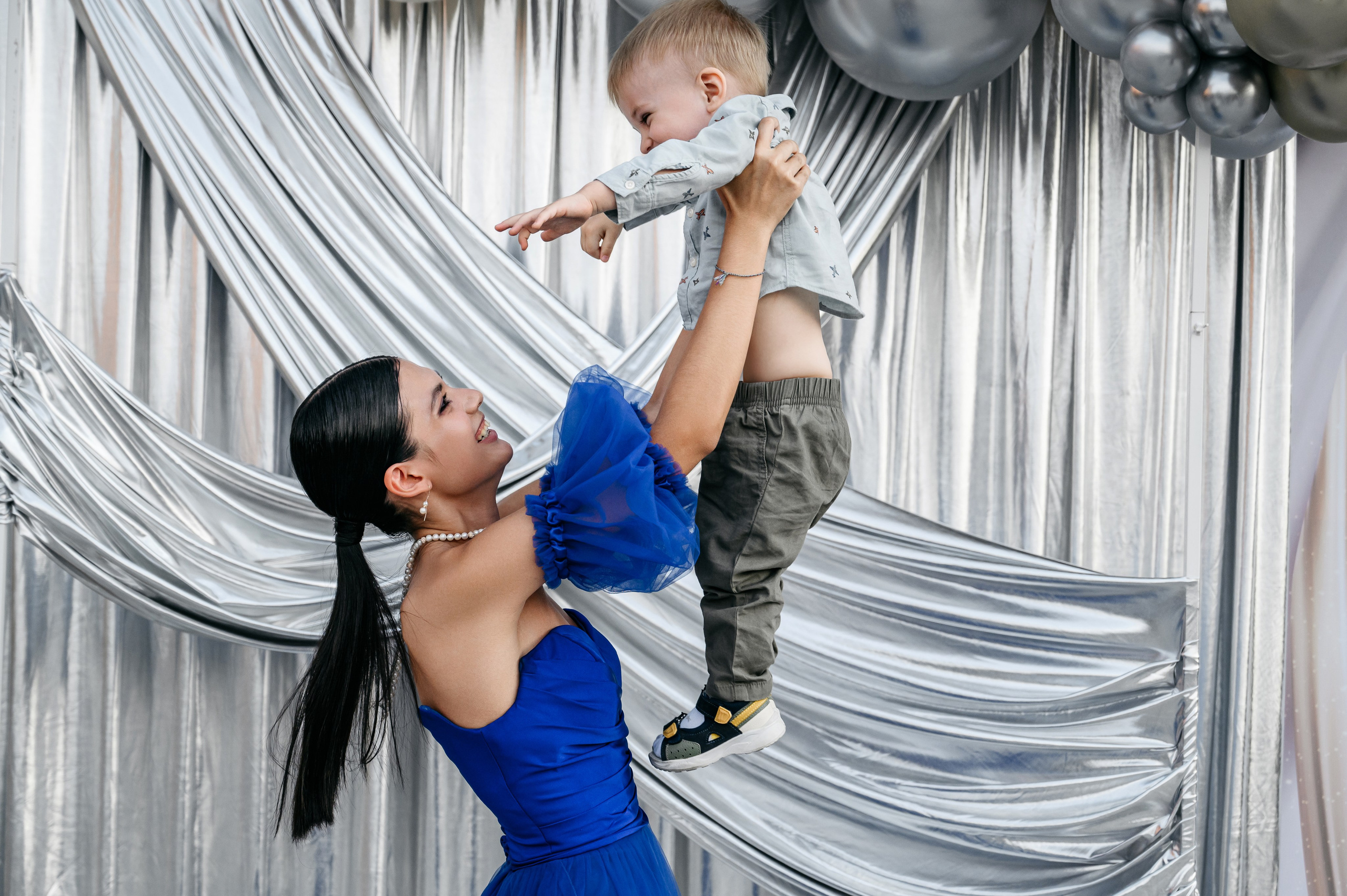 Выпускной. Школа № 54. Кедр Холл. Фотограф Владивосток. Игорь Кирсанов