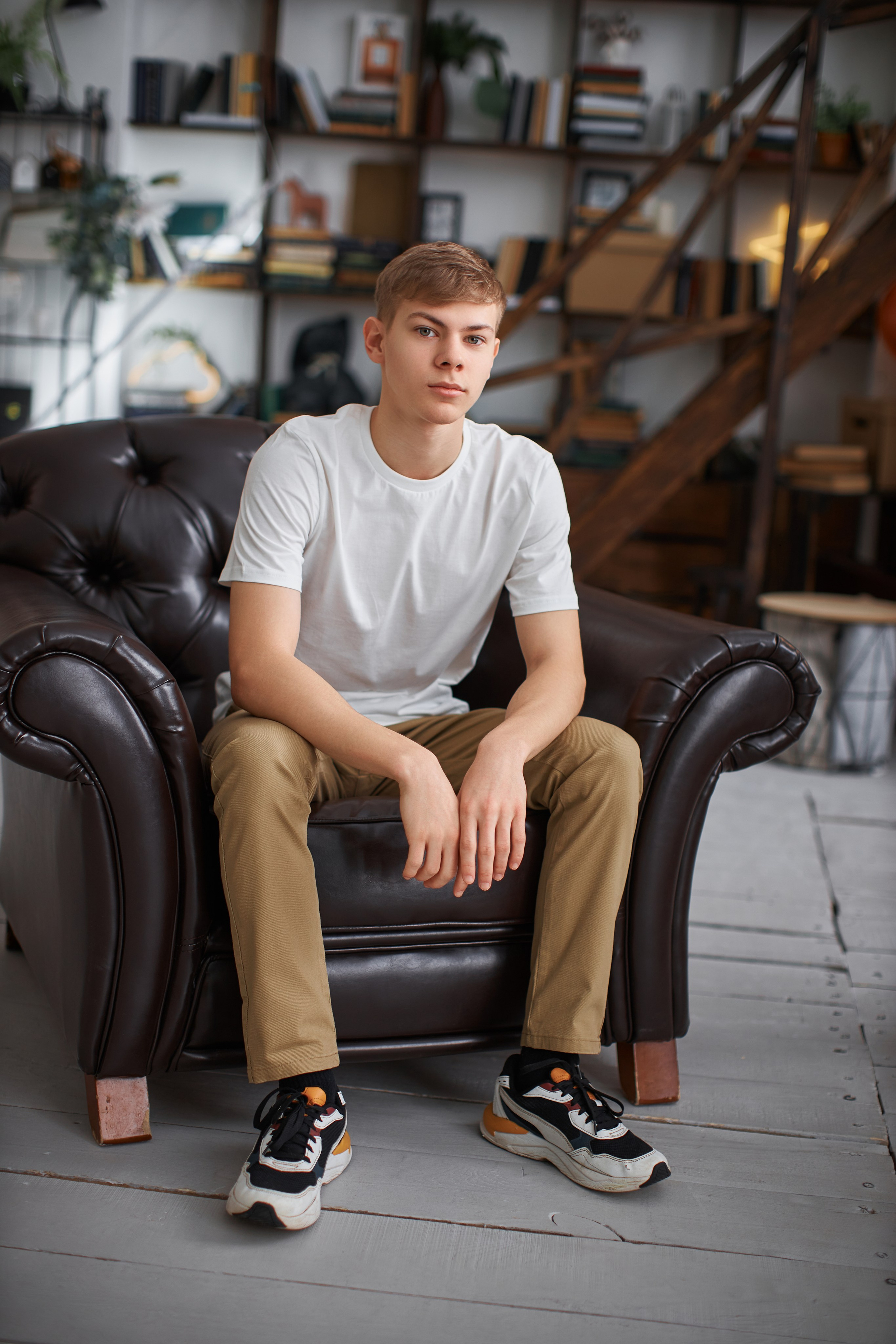 Портреты. Выпускные альбомы в городе Курган для всех