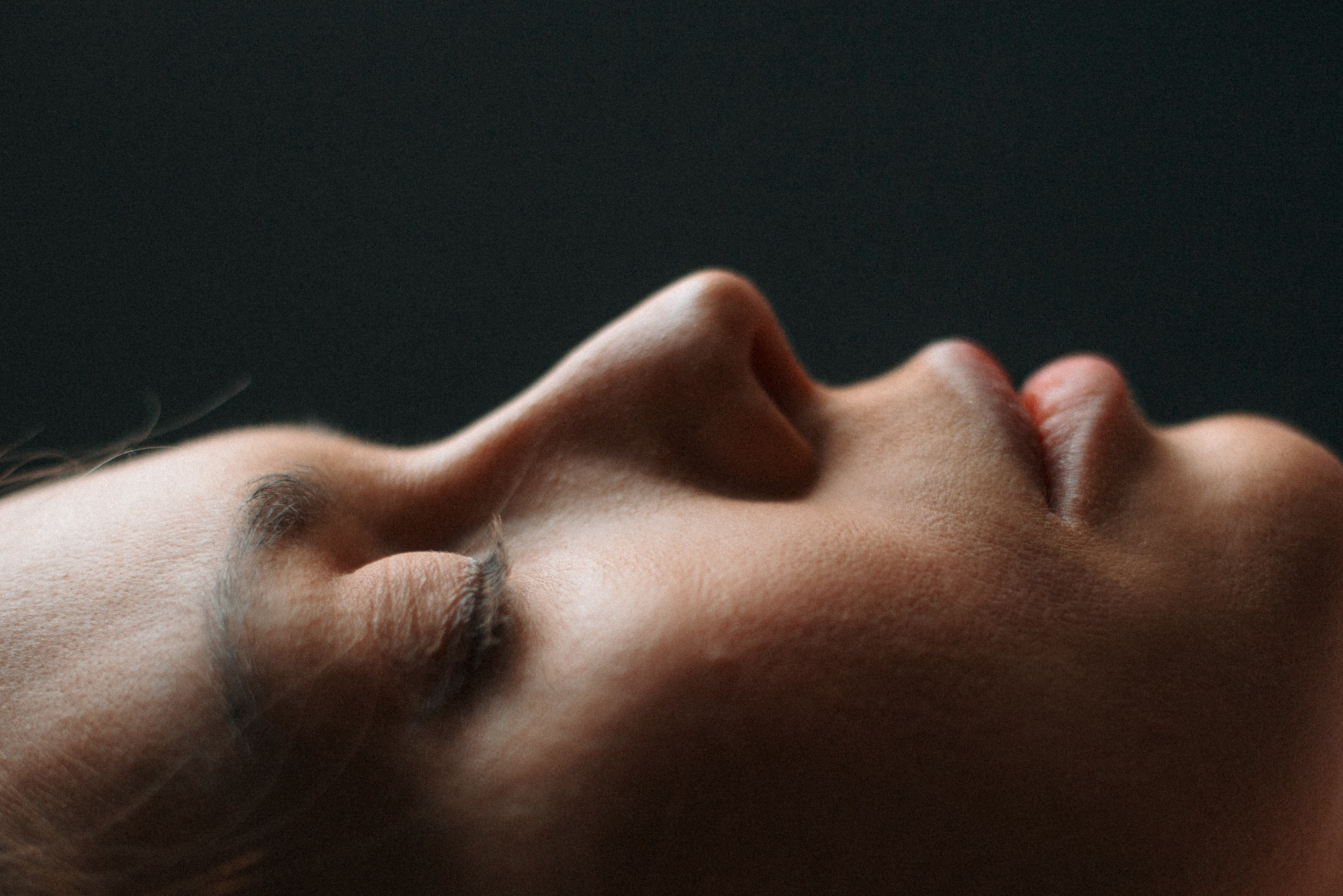 SWAN. Настоящие портреты и истории