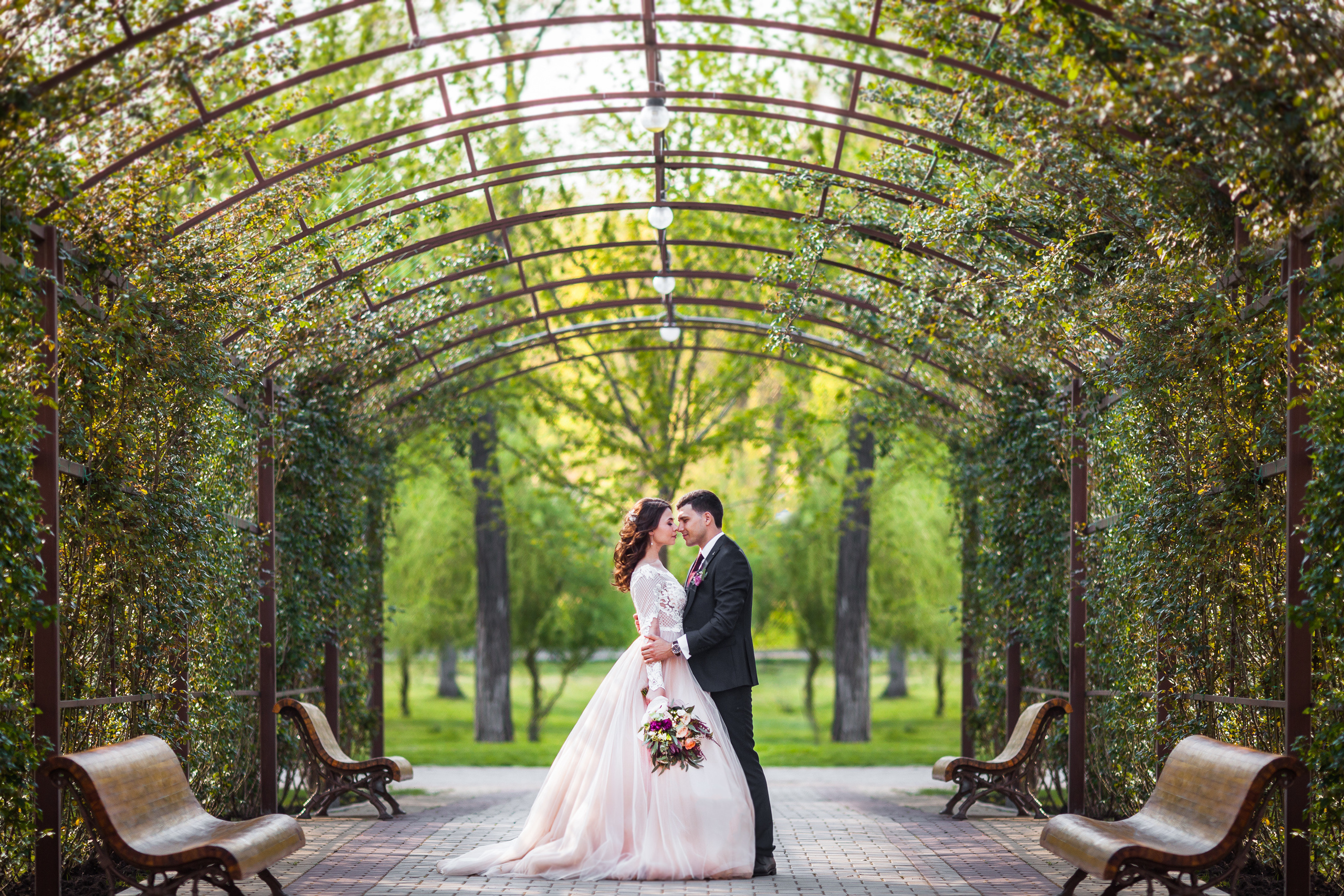 ВИКТОРИЯ И РОМАН. Свадебная, репортажная и бизнес съёмка в Ростове-на-Дону