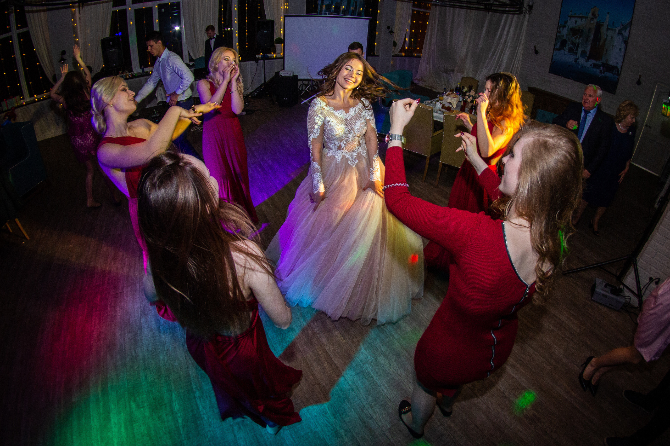 ВИКТОРИЯ И РОМАН. Свадебная, репортажная и бизнес съёмка в Ростове-на-Дону