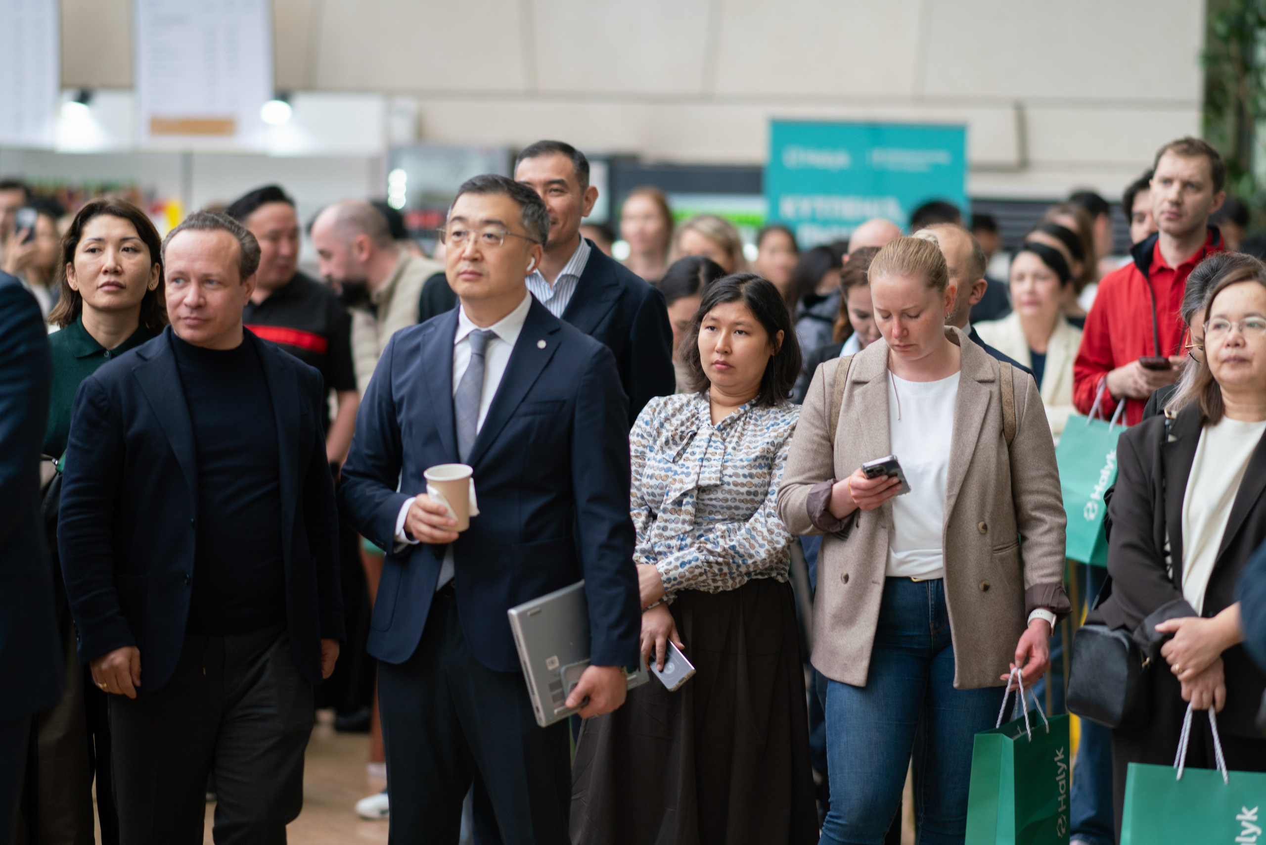 HALYK BANK — DEMO DAY. Профессиональная съемка в Алматы