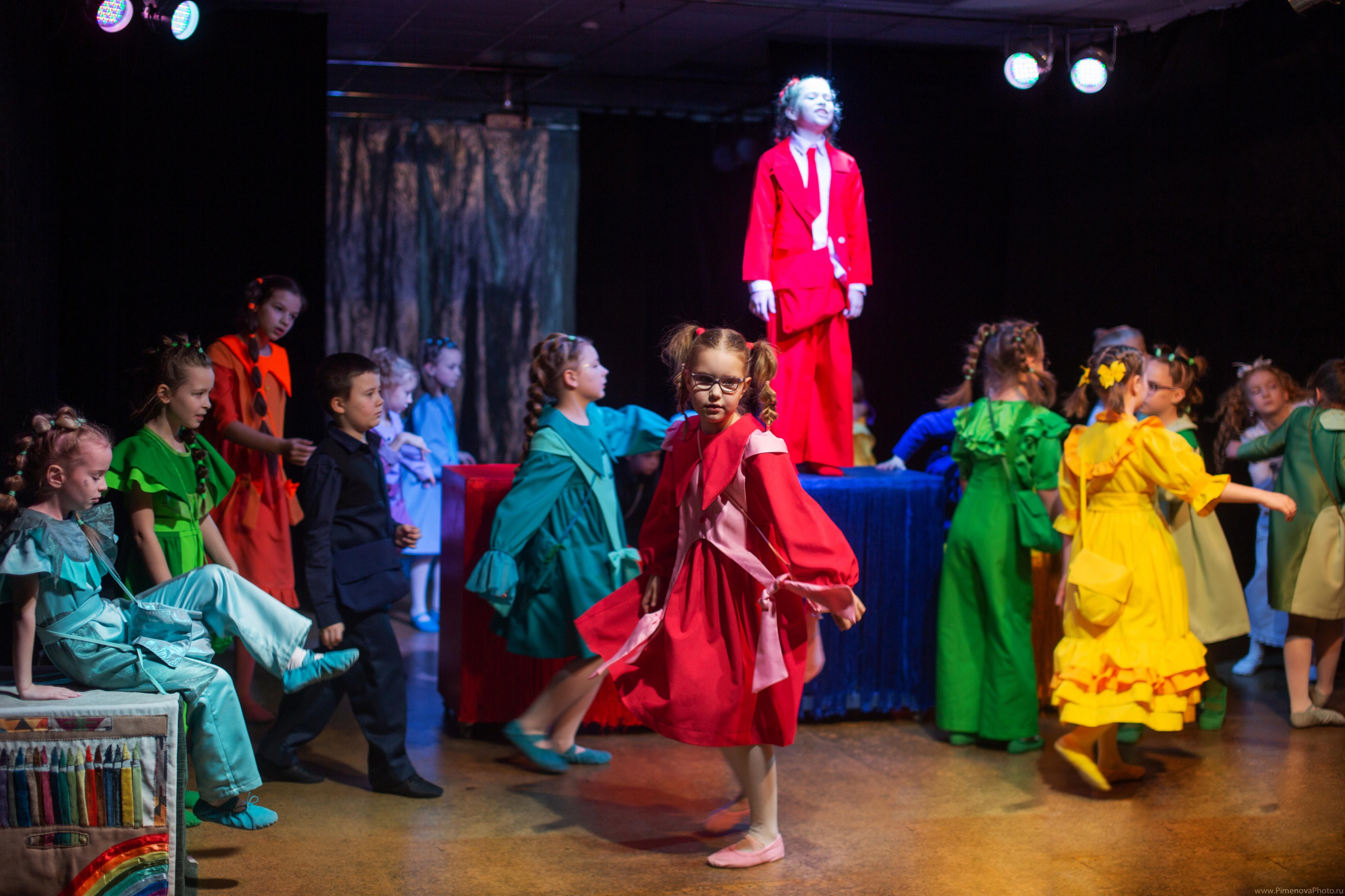 Карандаши «Театрум» ДТЦ, февраль. Семейный и детский фотограф в Петрозаводске