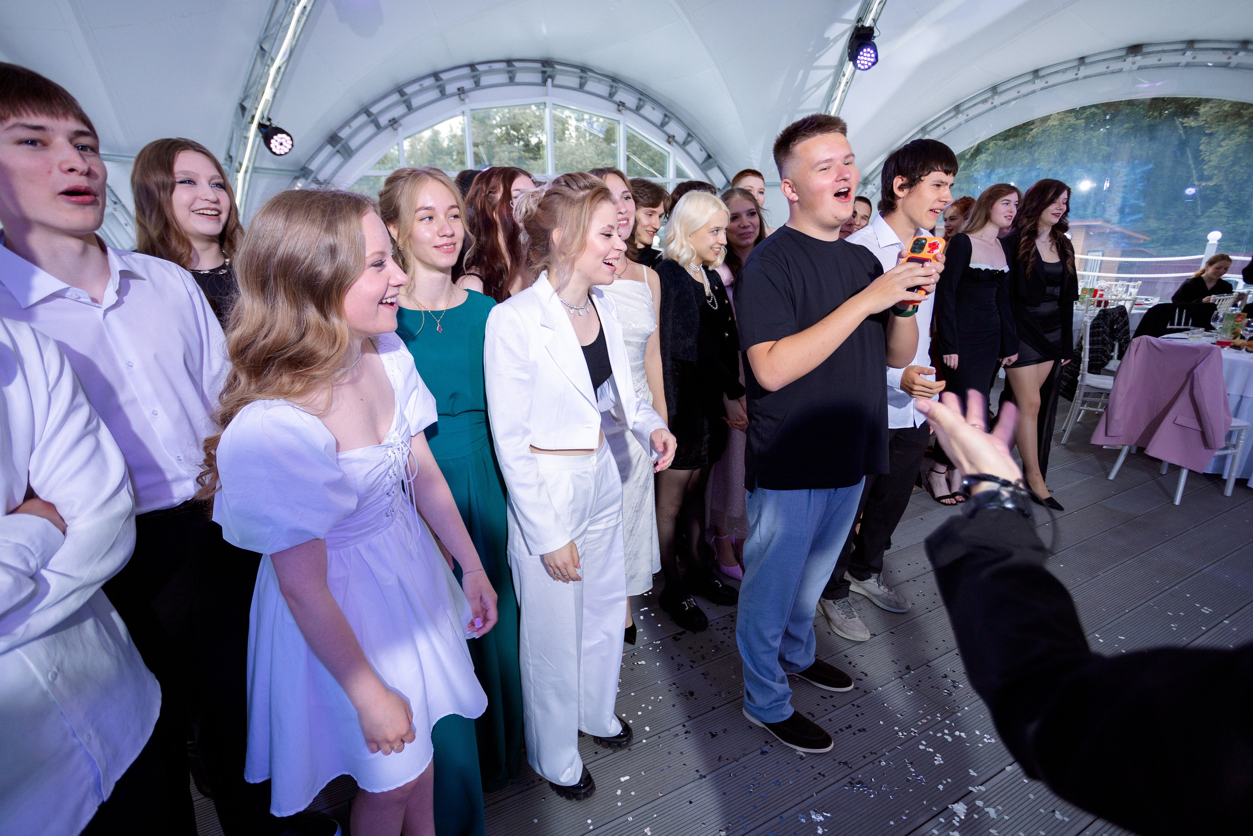 ВЫПУСКНОЙ: Волки-Липки. Все фото. Профессиональный фотограф в Ижевске Леша Петров