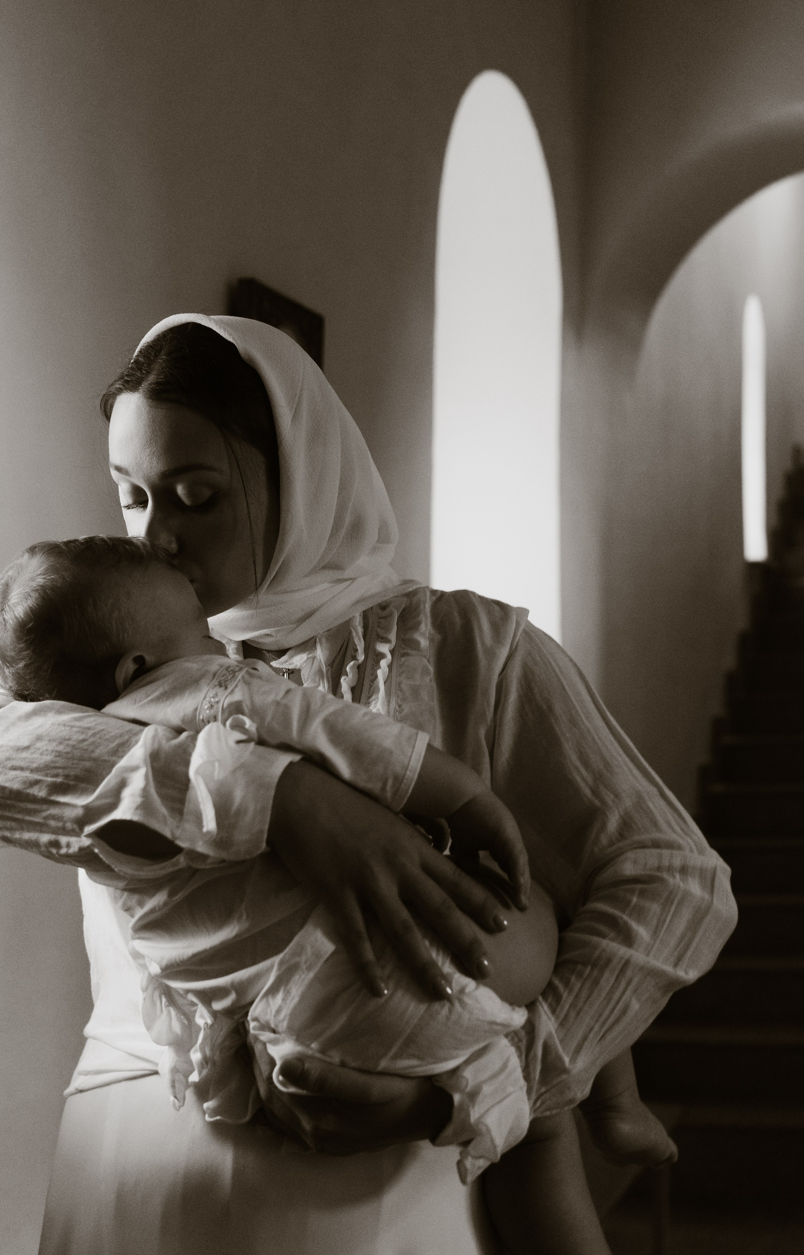 Таинство крещение в Москве. Семейный, ньюборн фотограф, фотограф на роды в Москве, Виктория Тюльдюкова