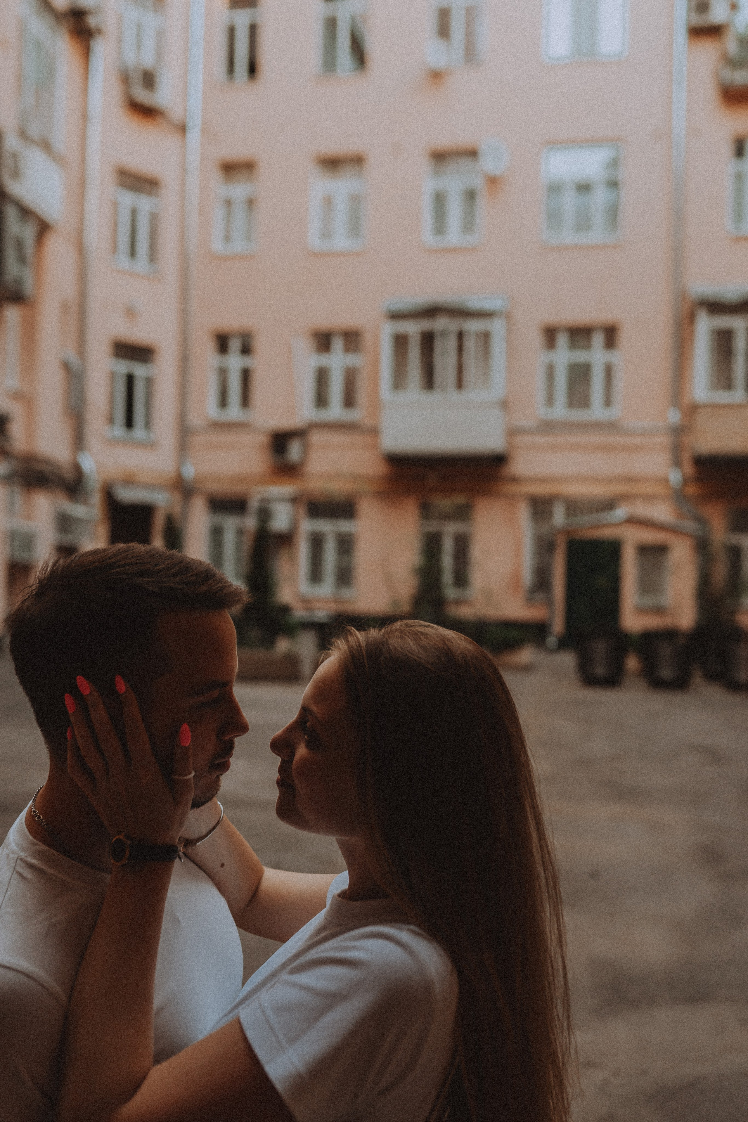 Двое в центре города. Семейный и свадебный фотограф в Москве Оксана Гапеева