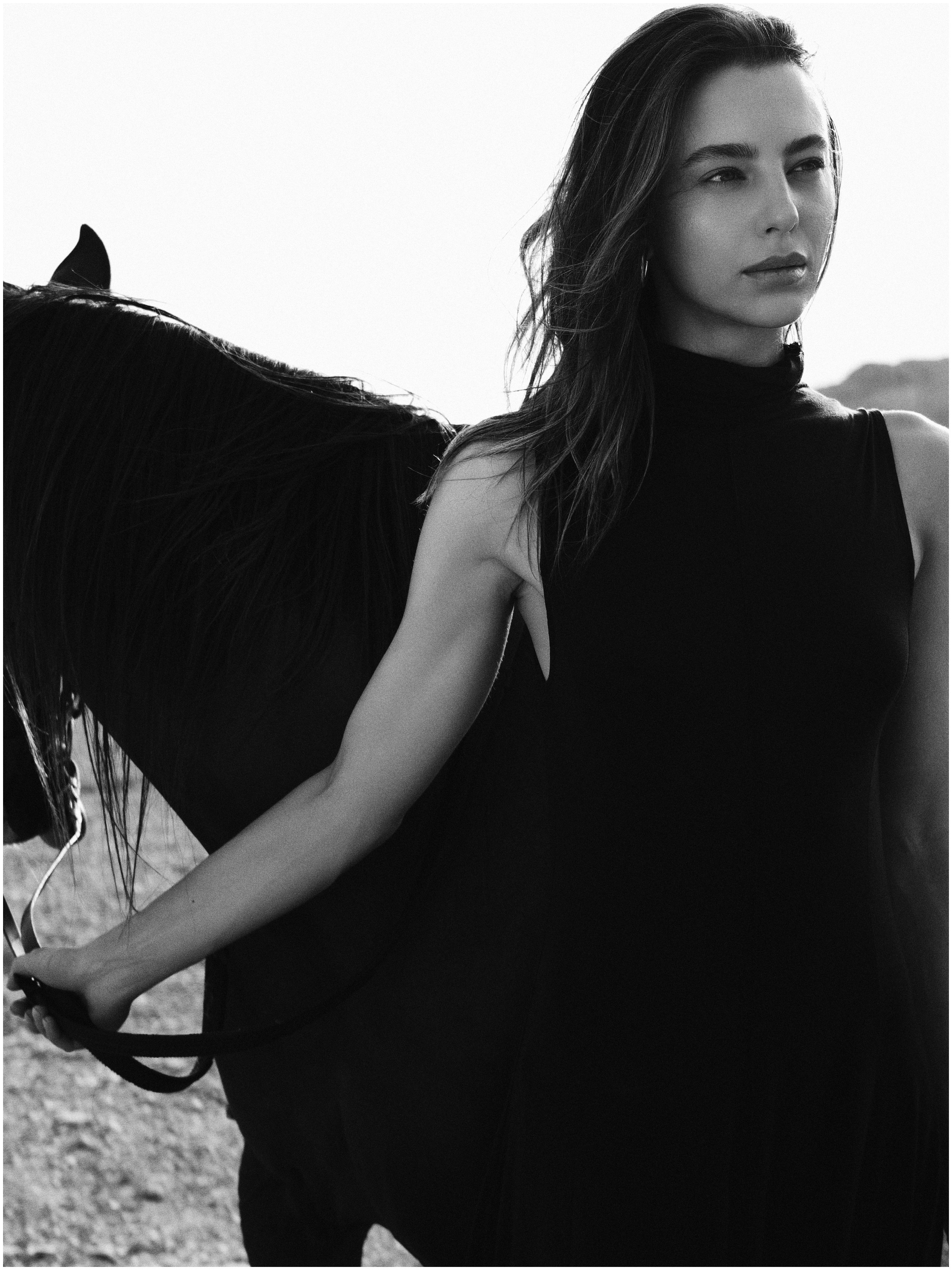 Katia. NOIZOMAX Художественный фотограф в Дубай