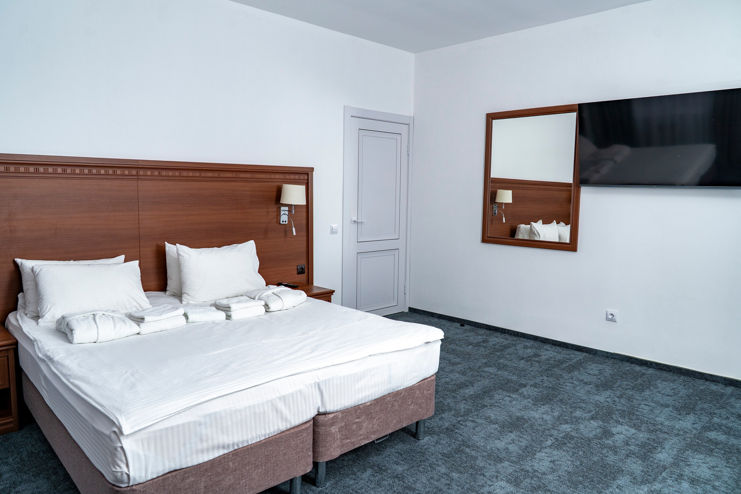 Интерьерные и экстерьерные съемки. Dmitry Golenko