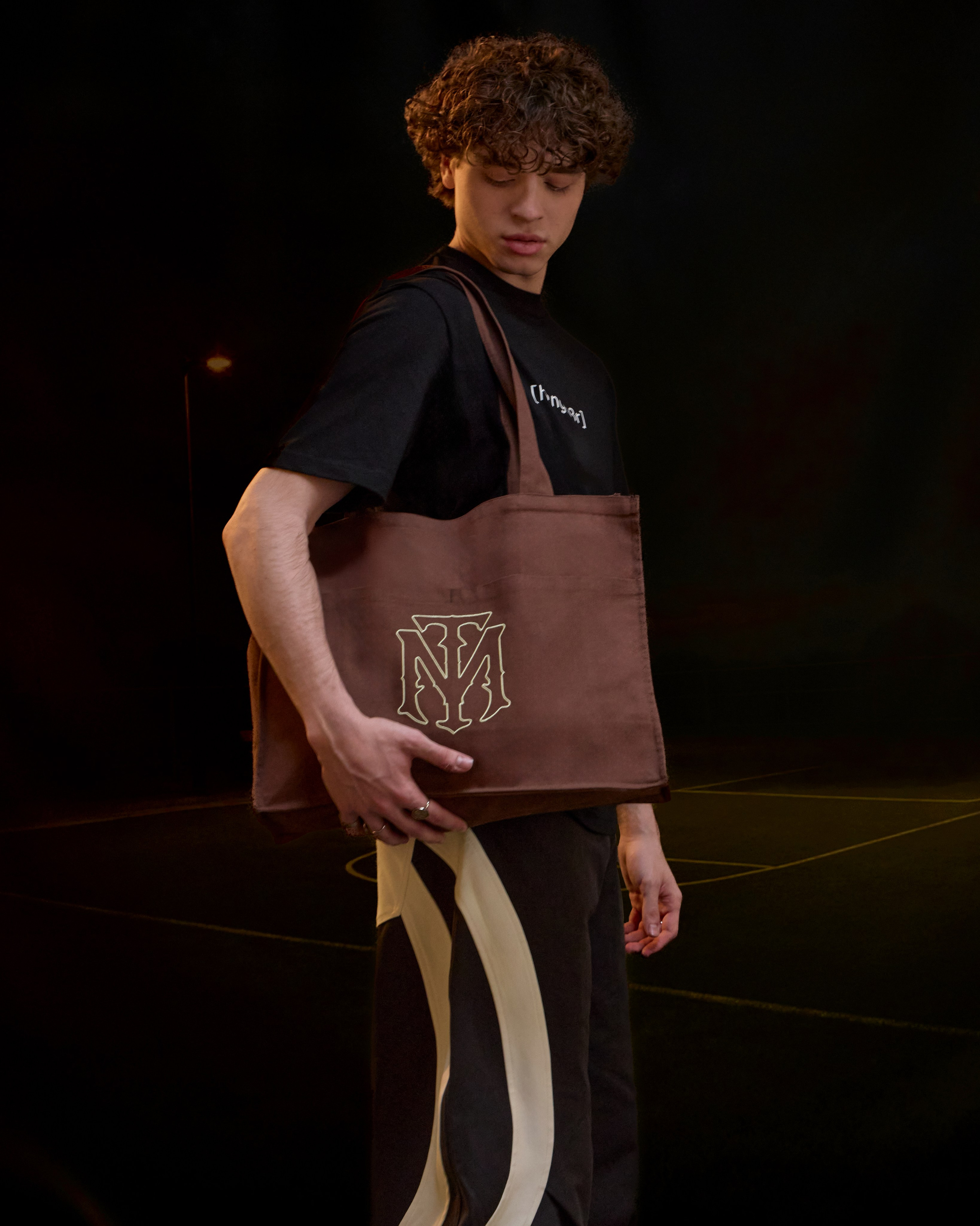 Thomas Mraz. Святослав Лебедев | Рекламный фотограф — Коммерческая съемка, Арт-дирекшн, AI-интеграция