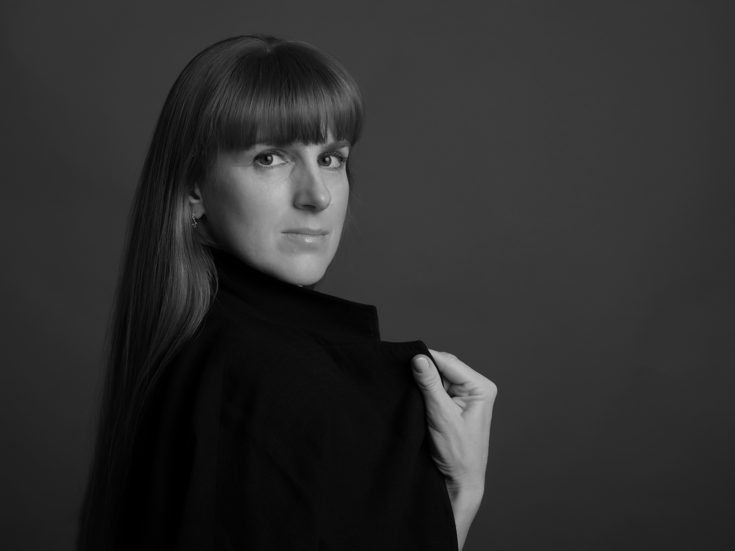 Портретная съемка, портрет девушки, фотография, фотограф спб, портретный фотограф спб, студийная съемка, съемка в студии, профессиональный фотограф