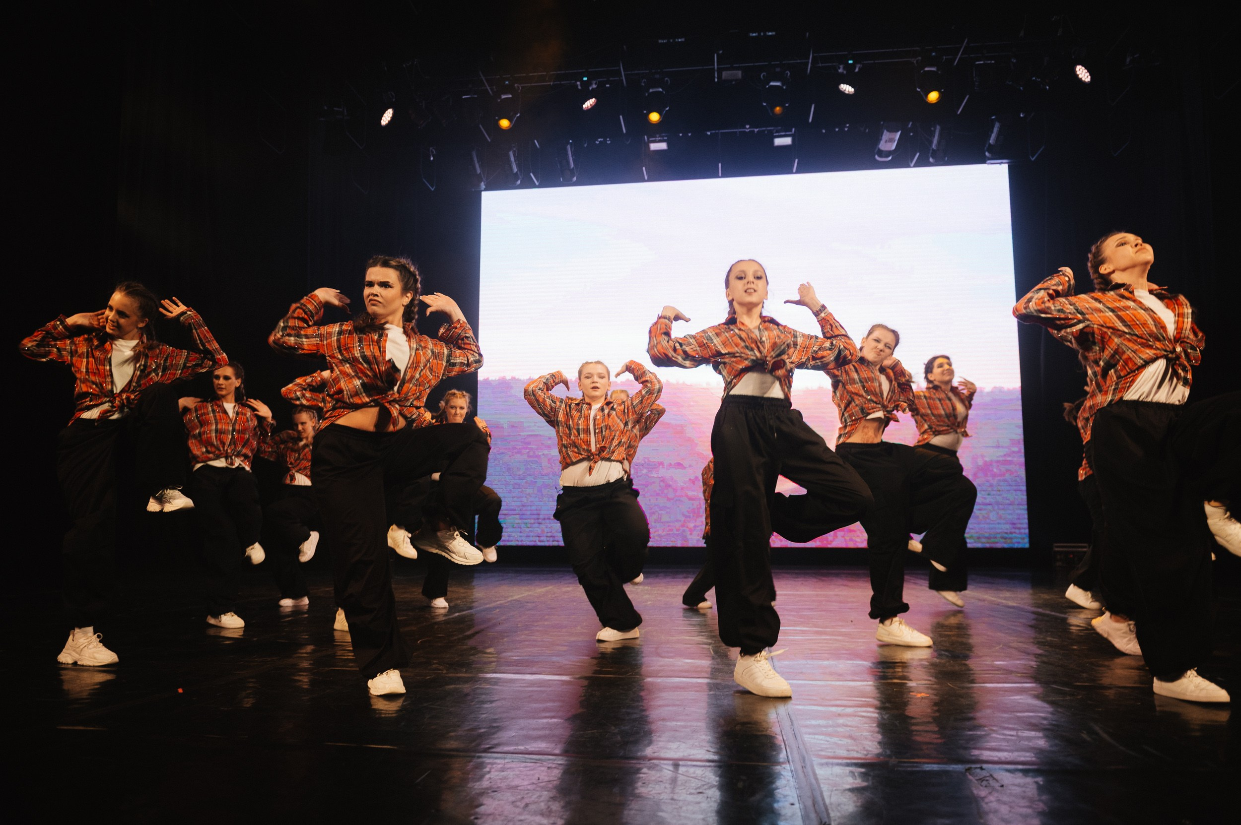 Todes. Студия танца Аллы Духовой. Сайт фотографа Данилы Пащенко