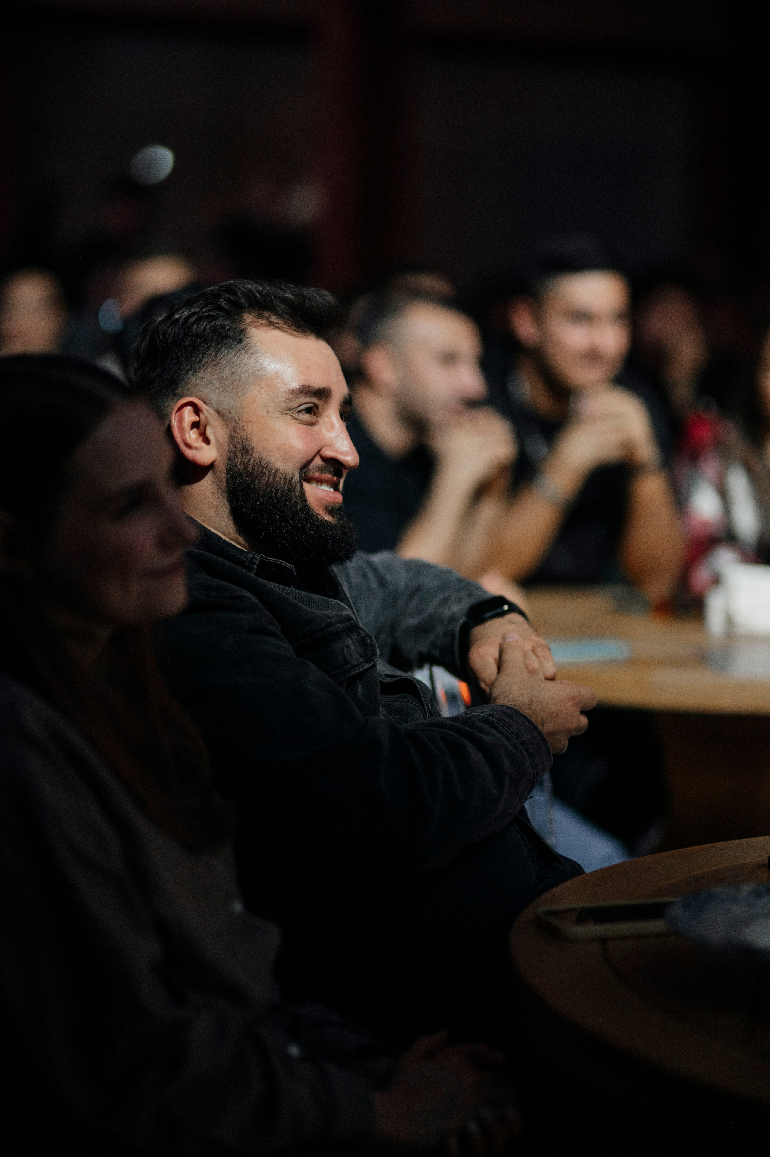 Standup Adis Mamo. Главная