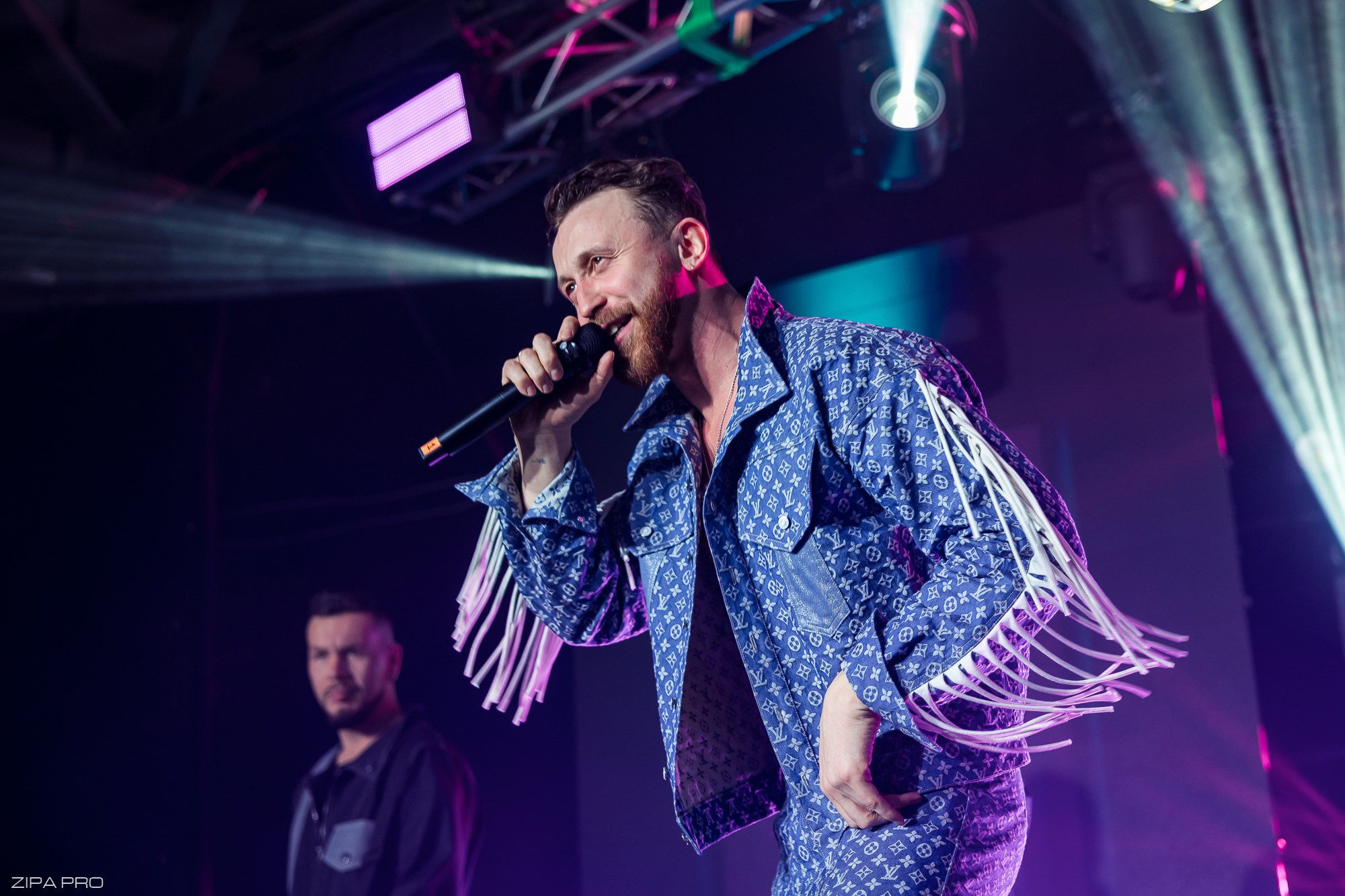 Сольный концерт кавер-группы «Балбесы». Фотограф Zipa Pro