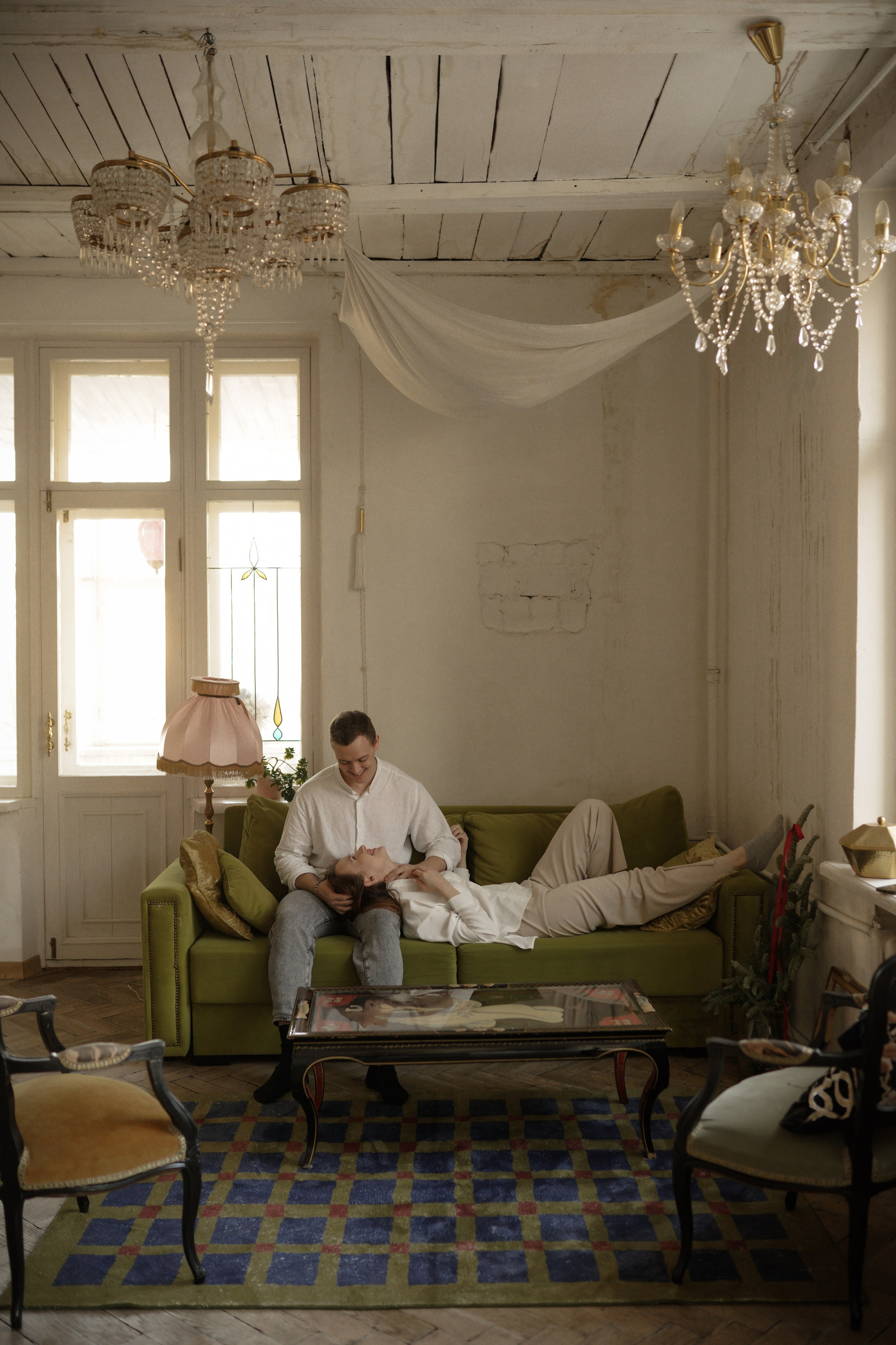 Черное-белое