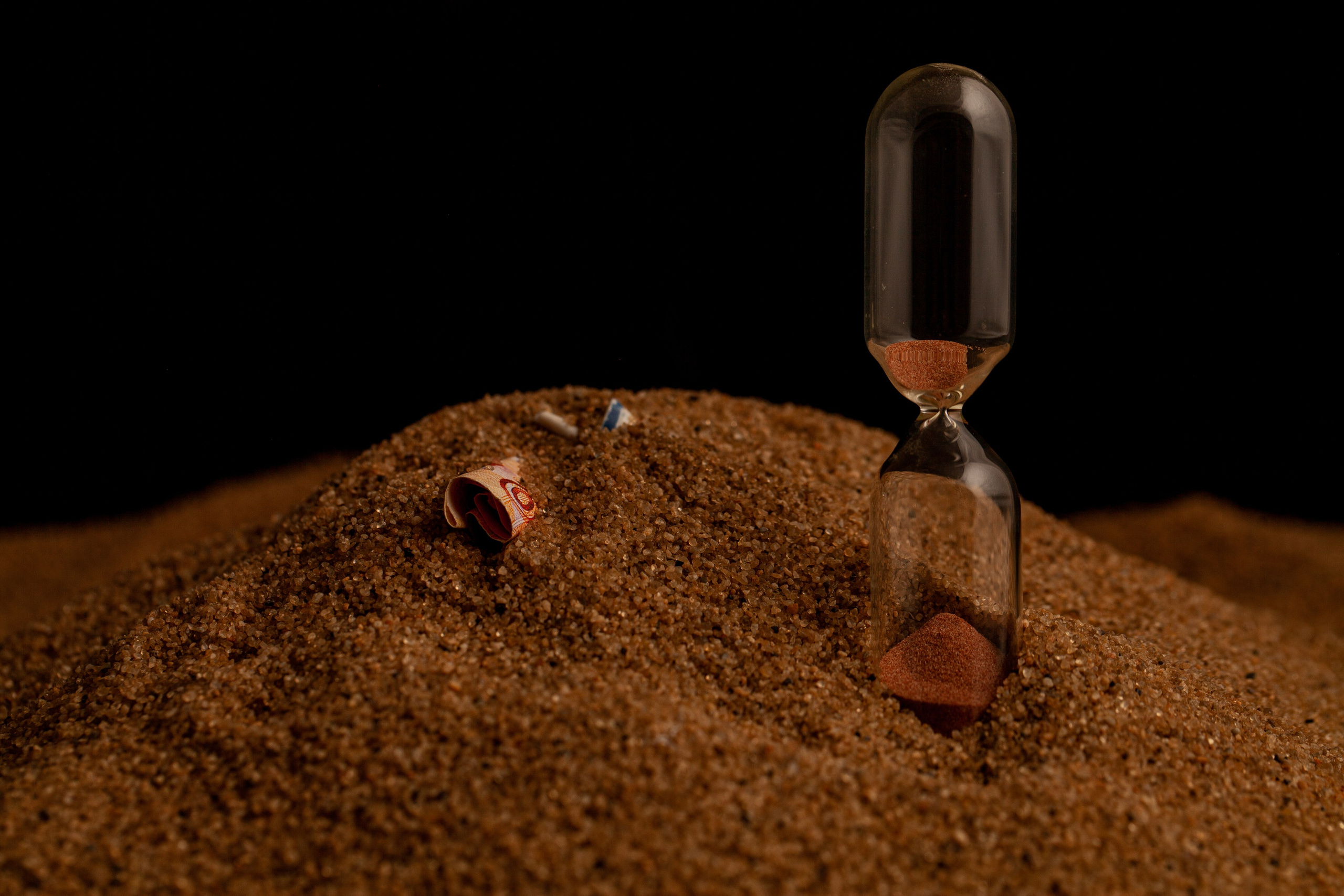 Фотопроект «Время и деньги». Медиапродюсер, фотограф в Минеральных Водах —Виктор Холодов