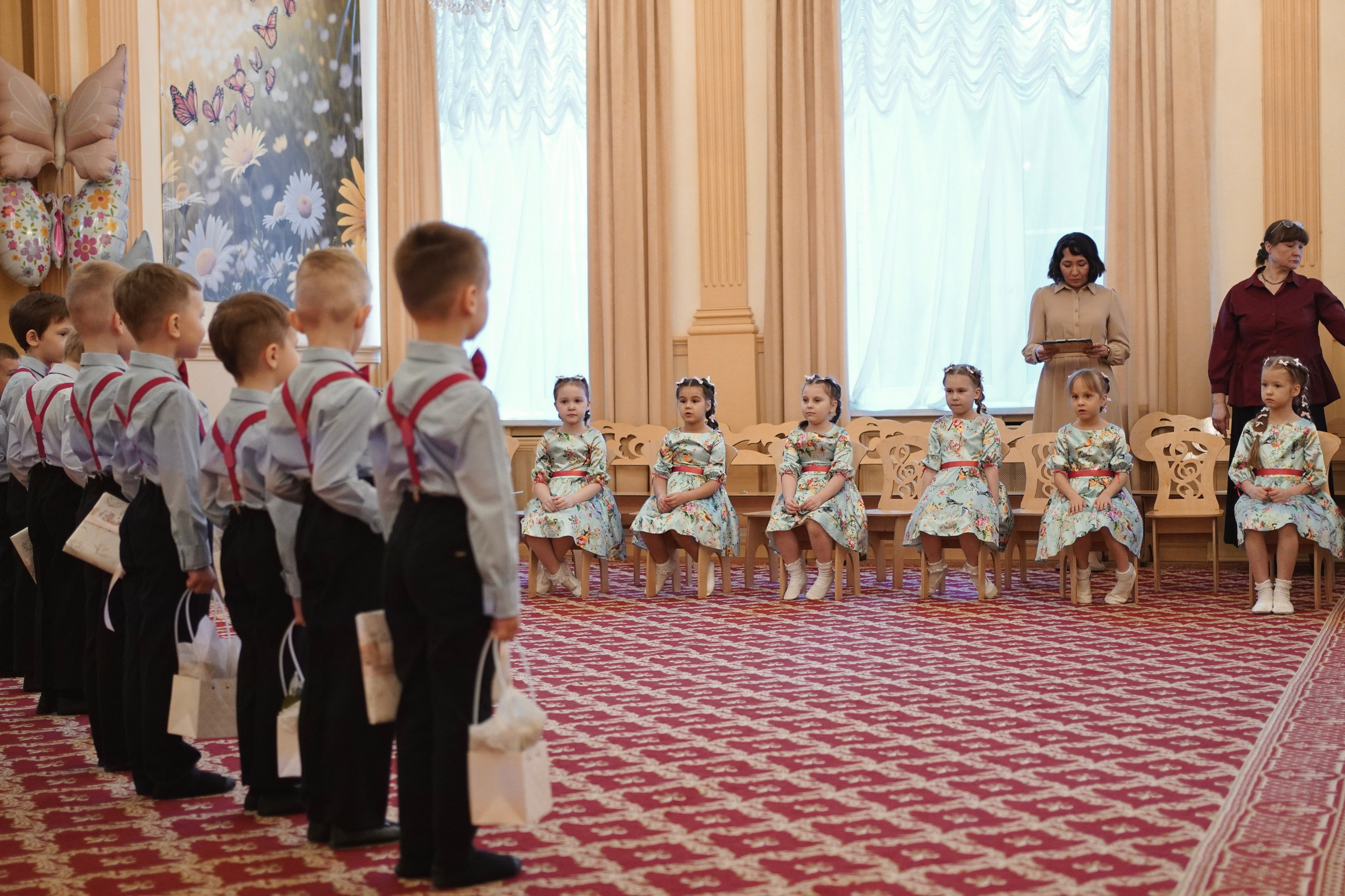 Детский утренник. Семейный и детский фотограф в Зеленограде Коваленко Дарья. Съемка праздников и выпускных, дней рождений