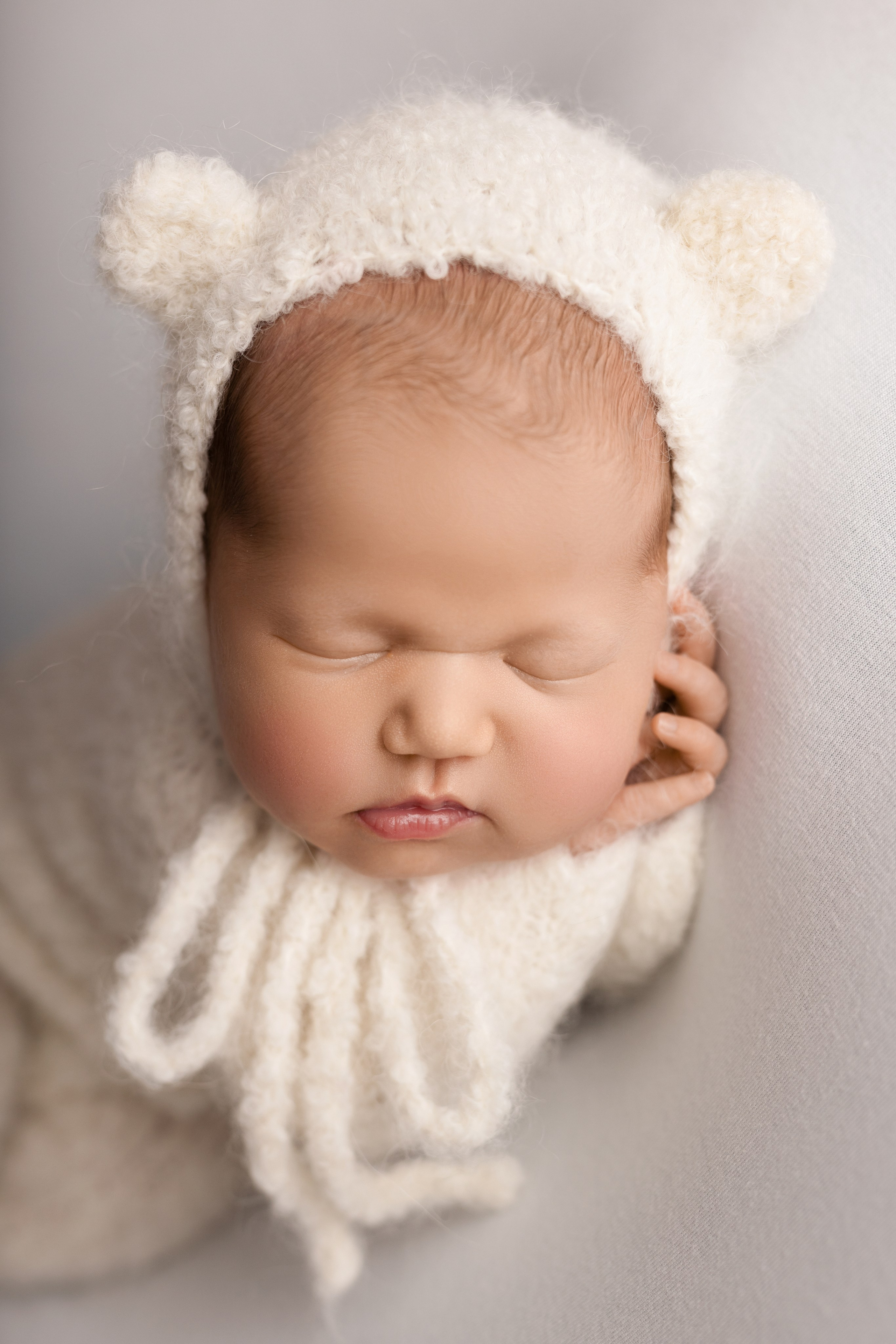 Фотограф новорожденных | Екатерина | Портфолио и цены | Съемка в студии и дома. Фотограф уникального направления ньюборн в Москве Екатерина Буценина