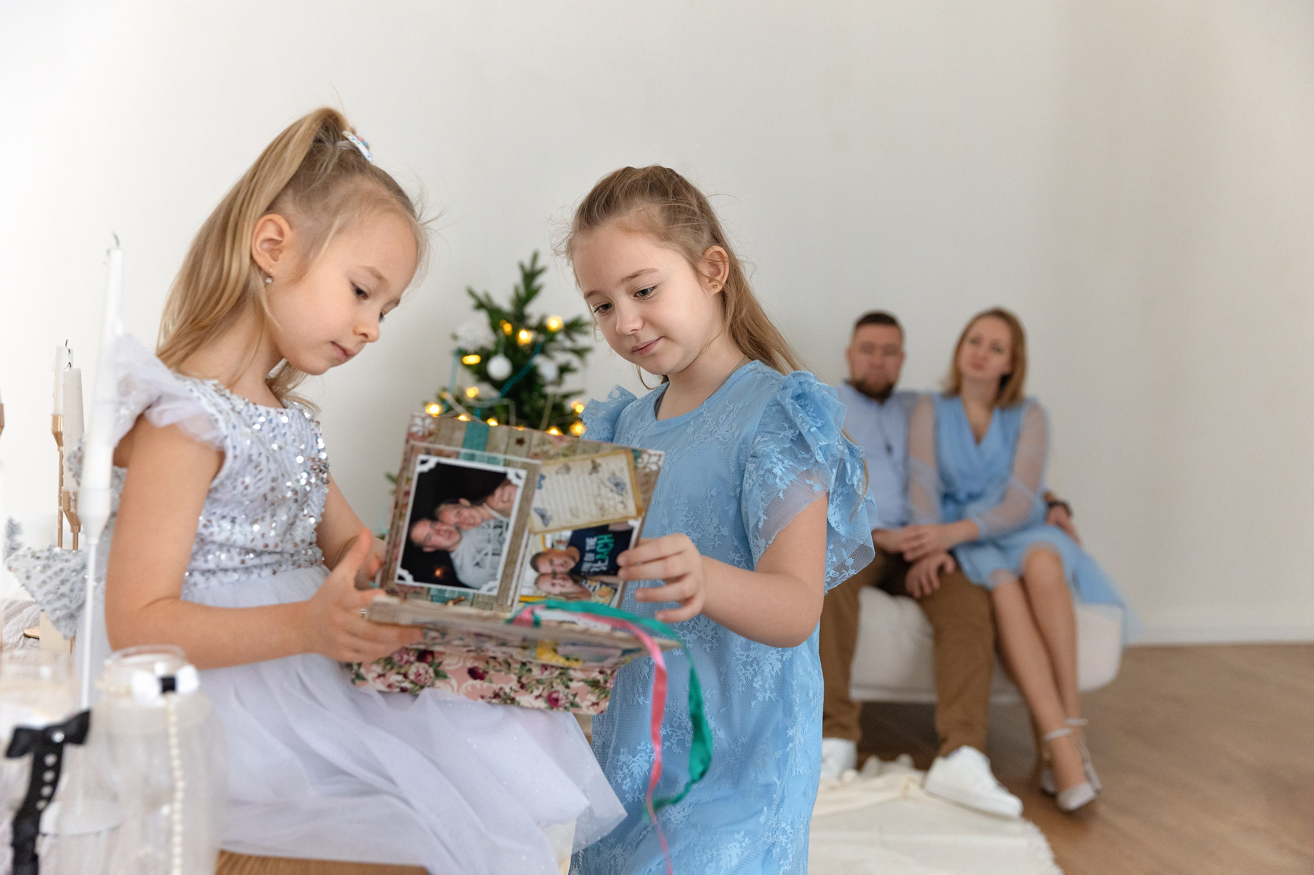 Студийная семейная фотосессия для Анны и Александра