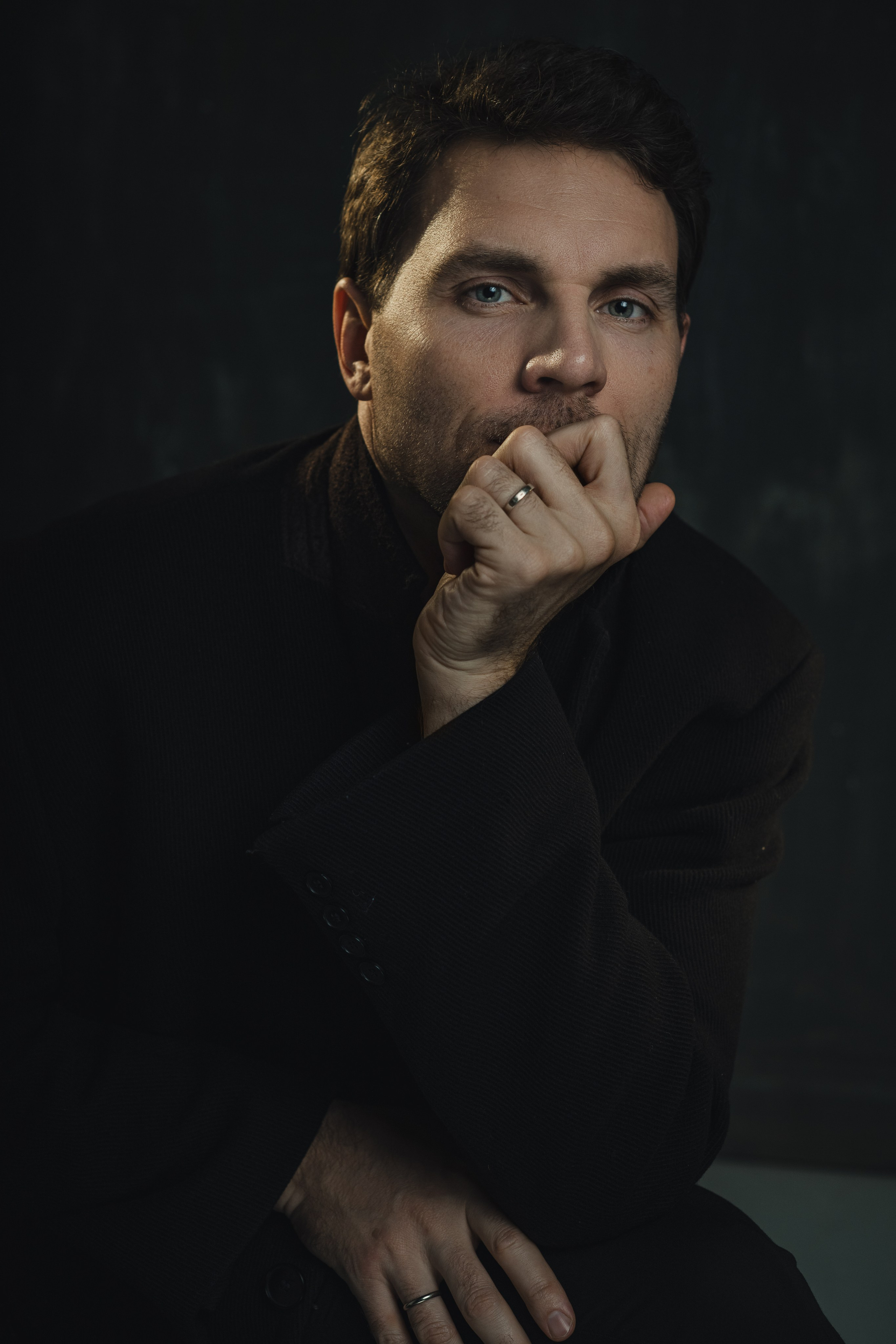 Актерское портфолио в Москве. Портретный Фотограф в Москве Юлия Батурина