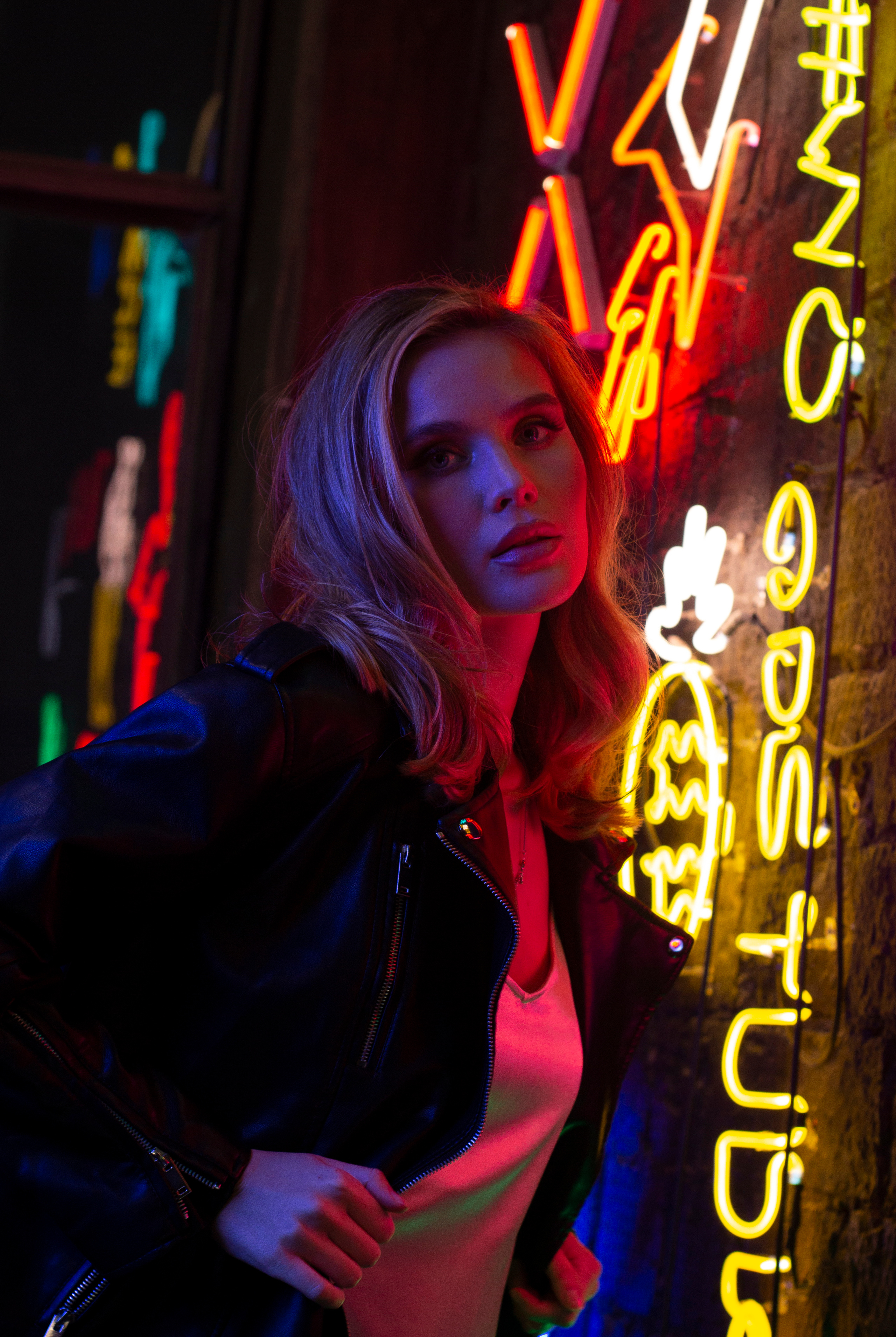 Индивидуальная съемка. Репетитор по биологии и химии ОГЭ ЕГЭ и нейрофотограф — Елизавета