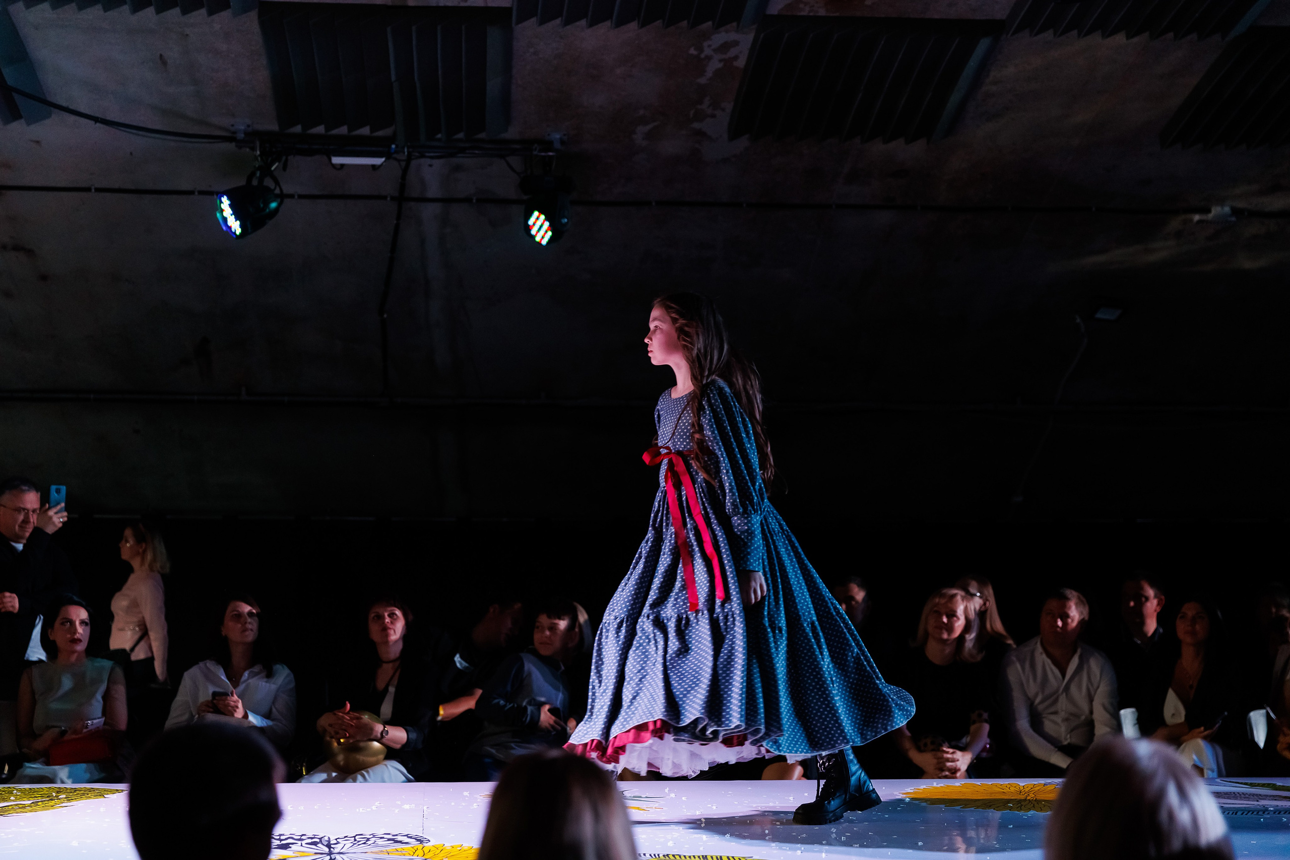 Показ Надежды Шибиной от журнала «Жираf». Фотограф Новосибирск — Наталья Гресь