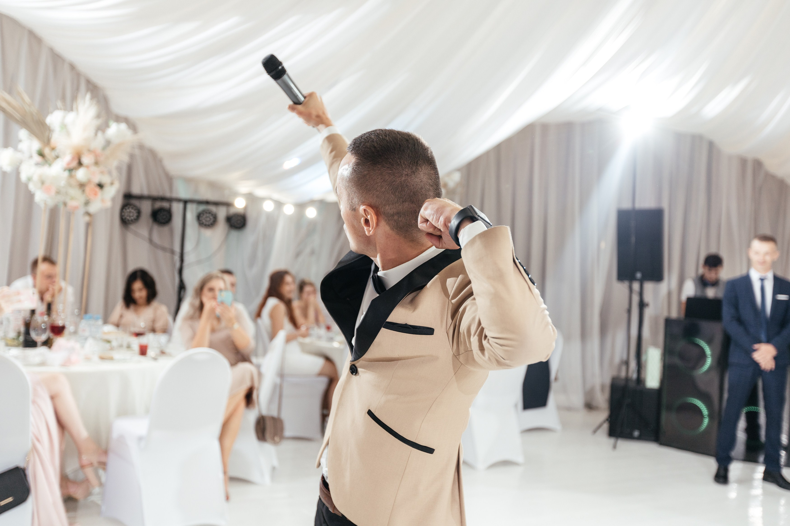 Свадебный фотограф Уфа — Руслан ГабдлисламовЖивые эмоции, красивые кадры, воспоминания на всю жизнь.Работаю по всей Республике Башкортоста. Свадебный фотограф Уфа Руслан Габдлисламов