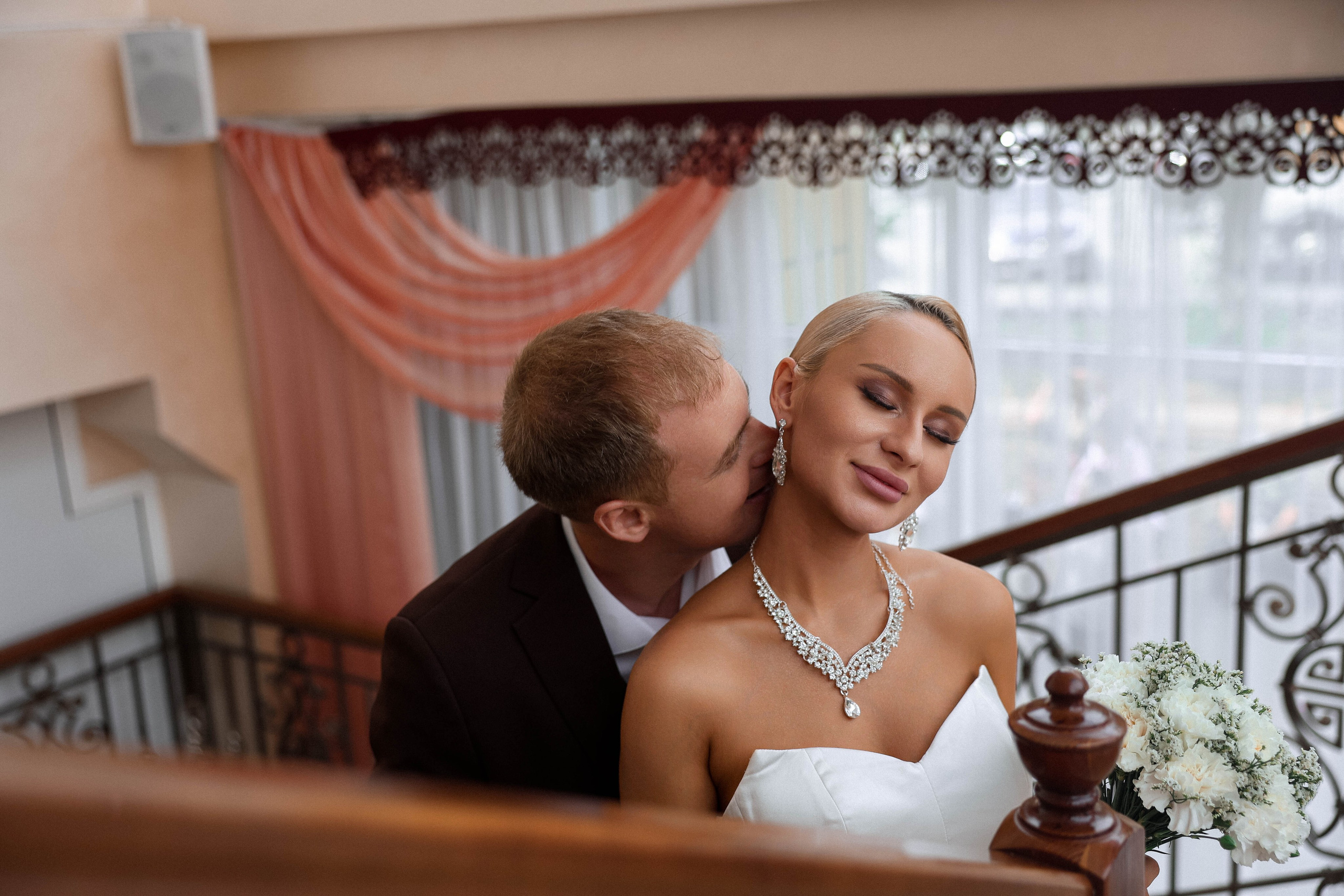 Lamborgini. Свадебный и Школьный фотограф Улан-Удэ Бурятия Джулия Топоева Выпускные альбомы Фотограф на мероприятие