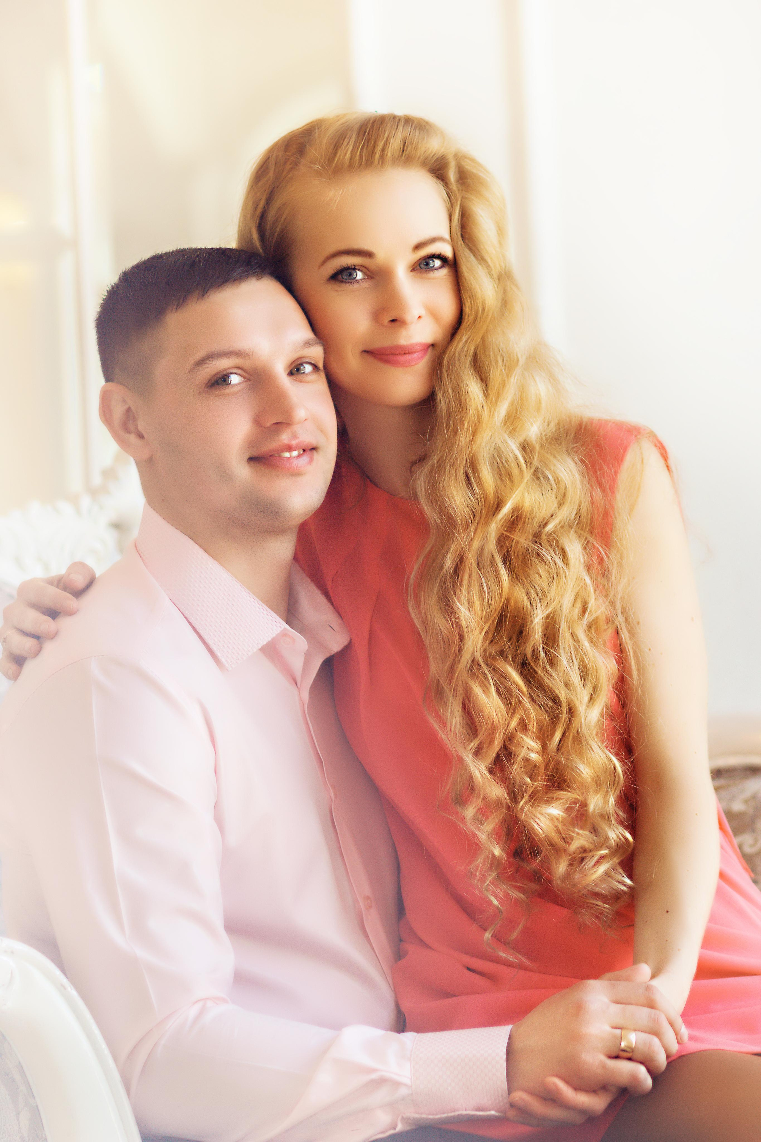 Семейная съемка в студии в СПб. Фотограф женский и мужской портрет Санкт-Петербург