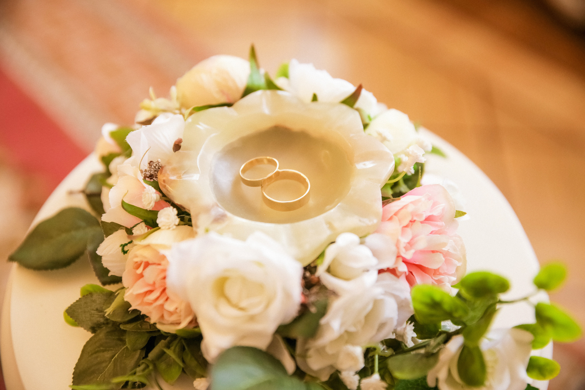 Свадьба с прогулкой по набережной. Фотограф женский и мужской портрет Санкт-Петербург