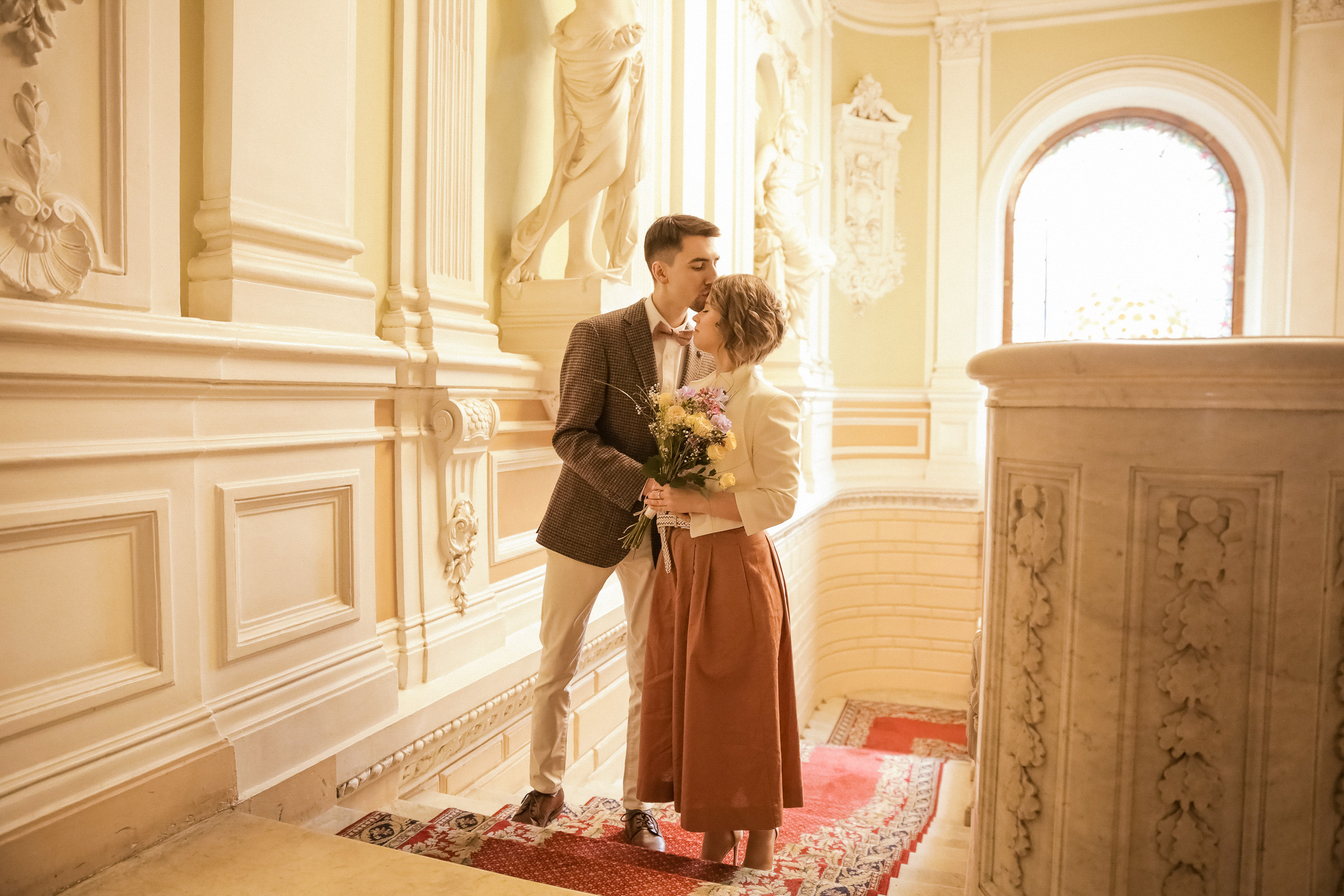 Свадьба с прогулкой по набережной. Фотограф женский и мужской портрет Санкт-Петербург