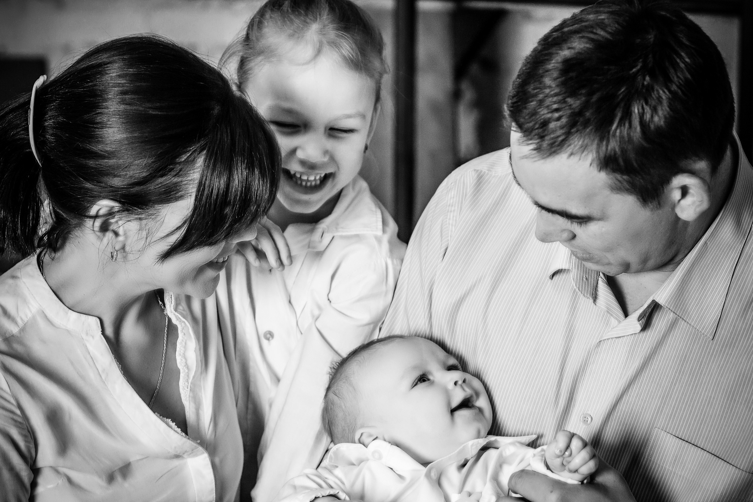 Семейная фотосессия в студии всей семьей. Фотограф женский и мужской портрет Санкт-Петербург