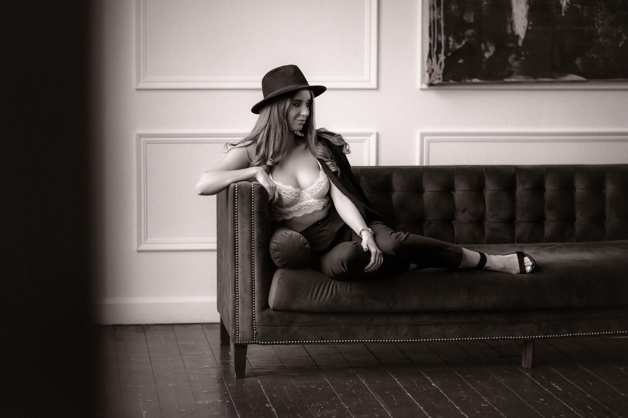 Фотосессия строгий будуар. Фотограф женский и мужской портрет Санкт-Петербург