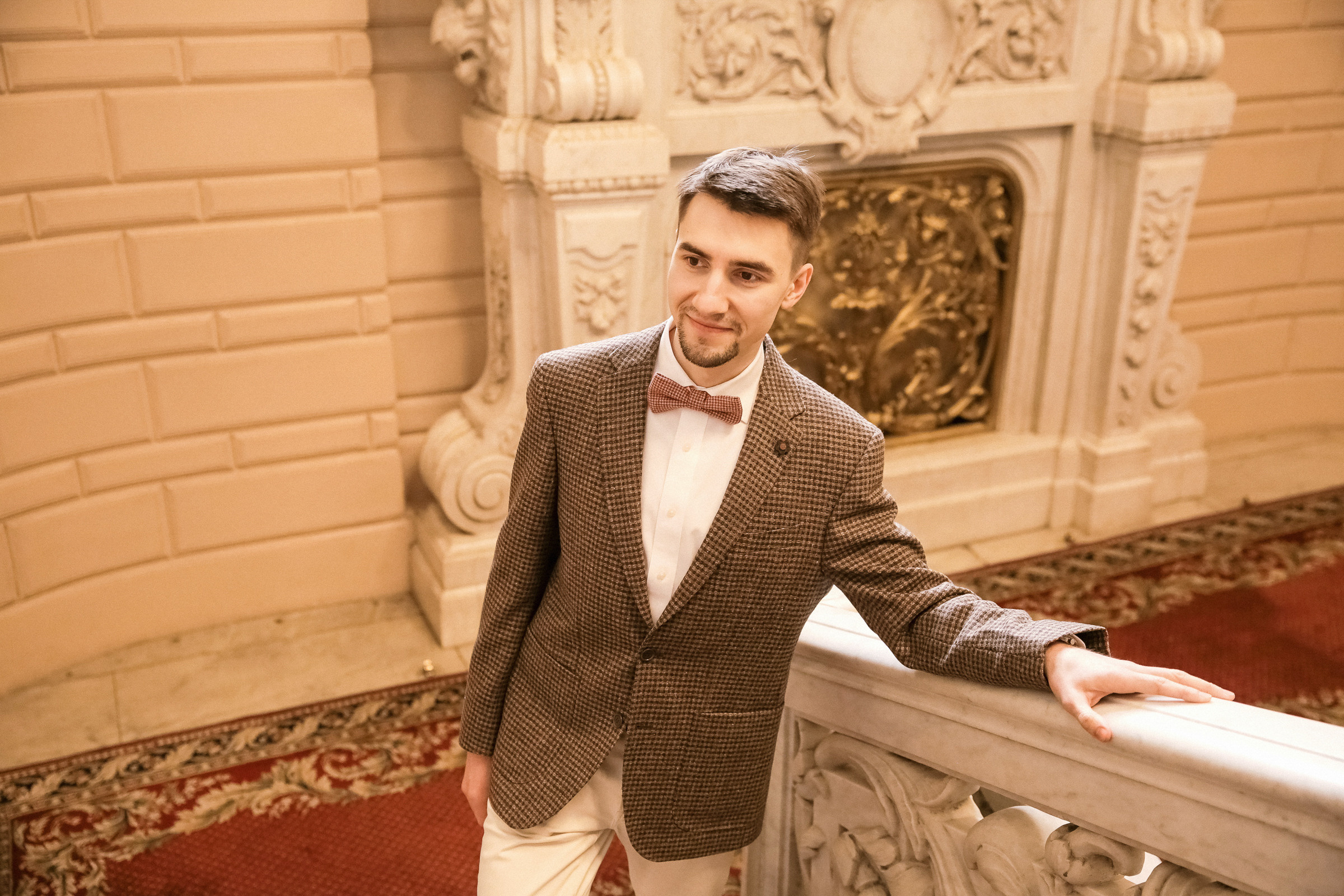 Свадьба с прогулкой по набережной. Фотограф женский и мужской портрет Санкт-Петербург