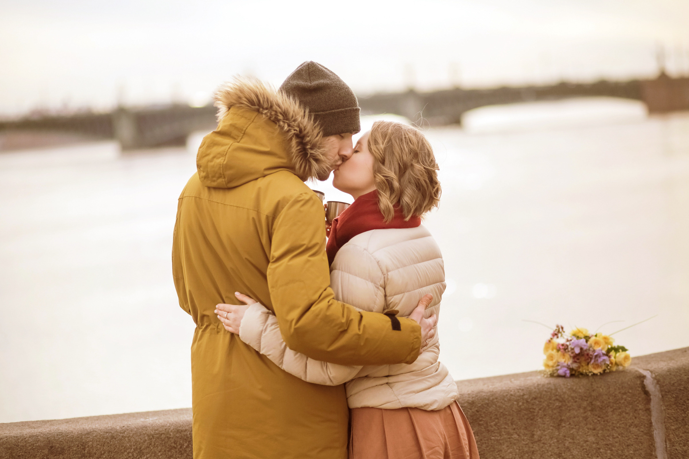 Свадьба с прогулкой по набережной. Фотограф женский и мужской портрет Санкт-Петербург