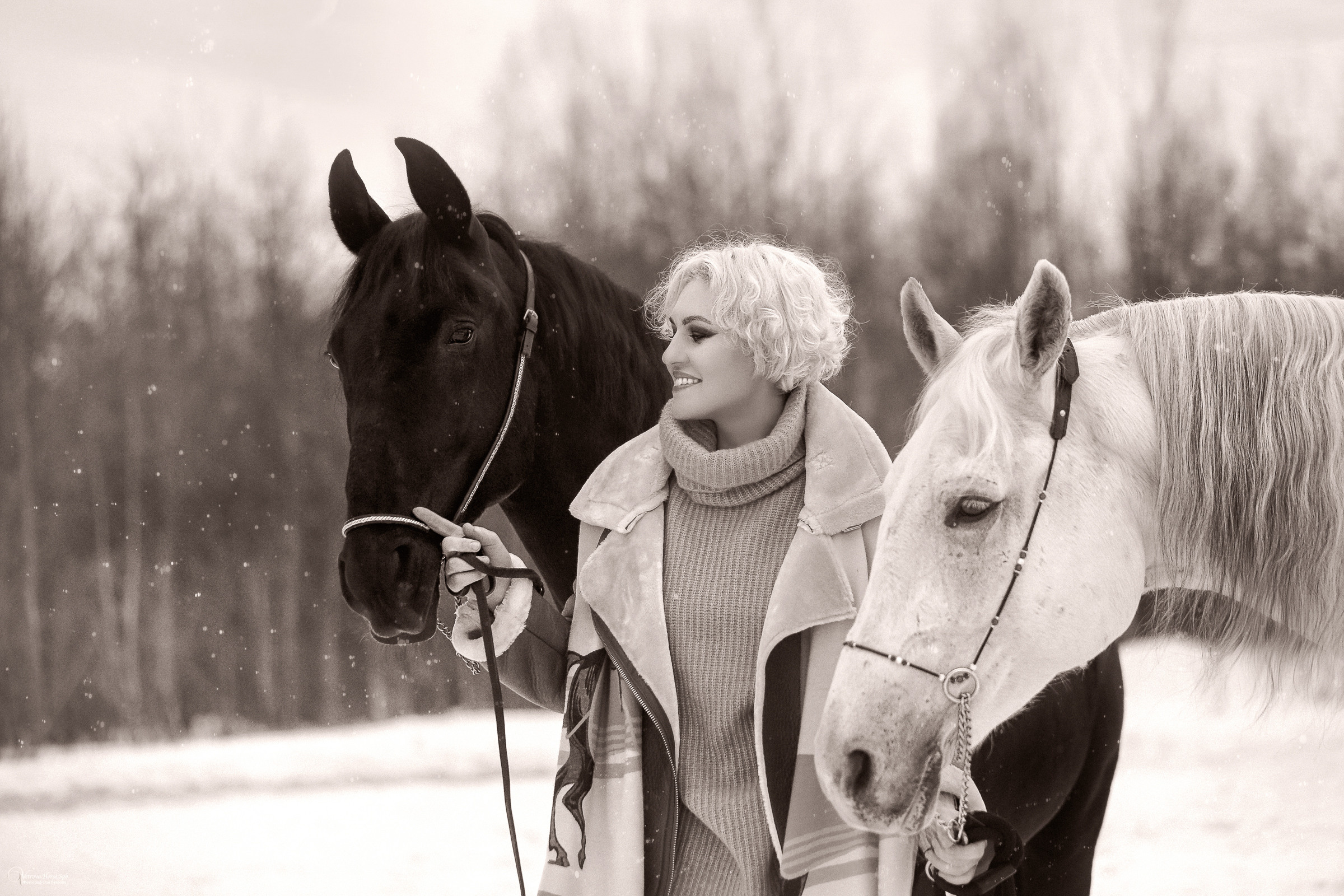 Съемка девушки и два коня. Фотограф женский и мужской портрет Санкт-Петербург