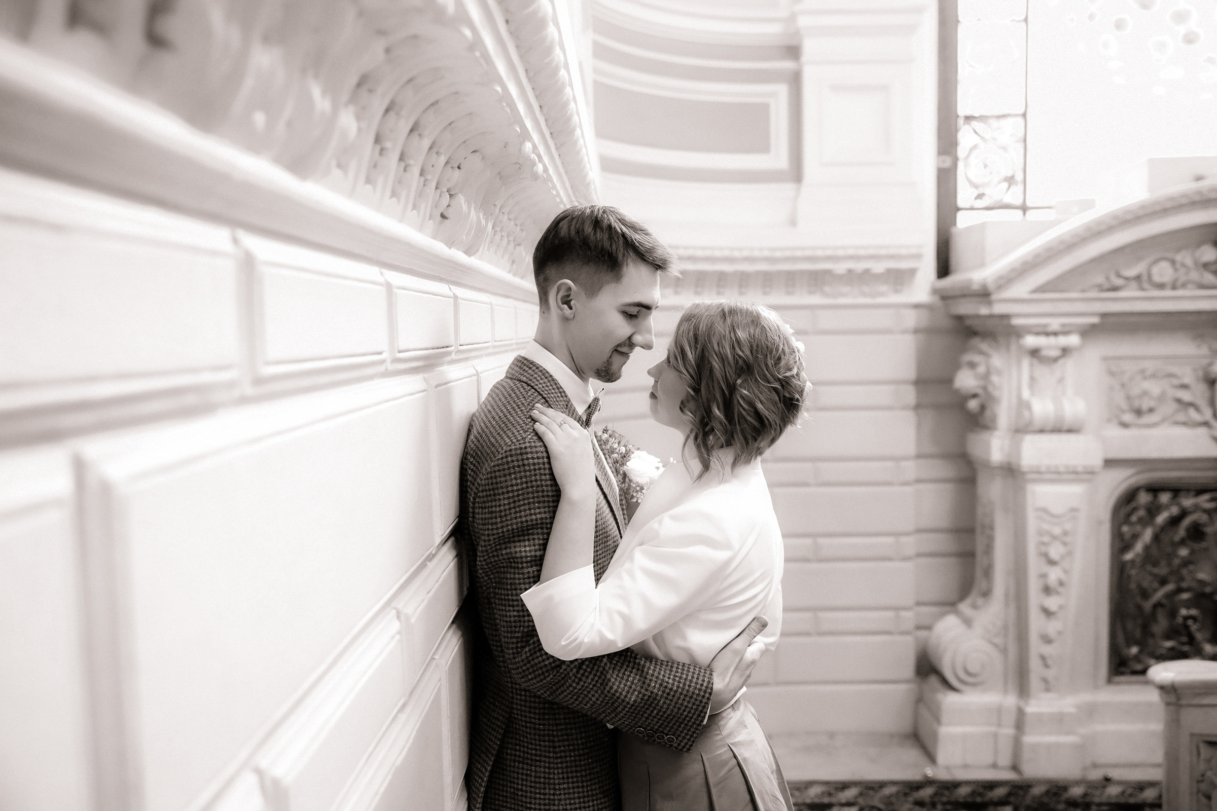 Свадьба с прогулкой по набережной. Фотограф женский и мужской портрет Санкт-Петербург