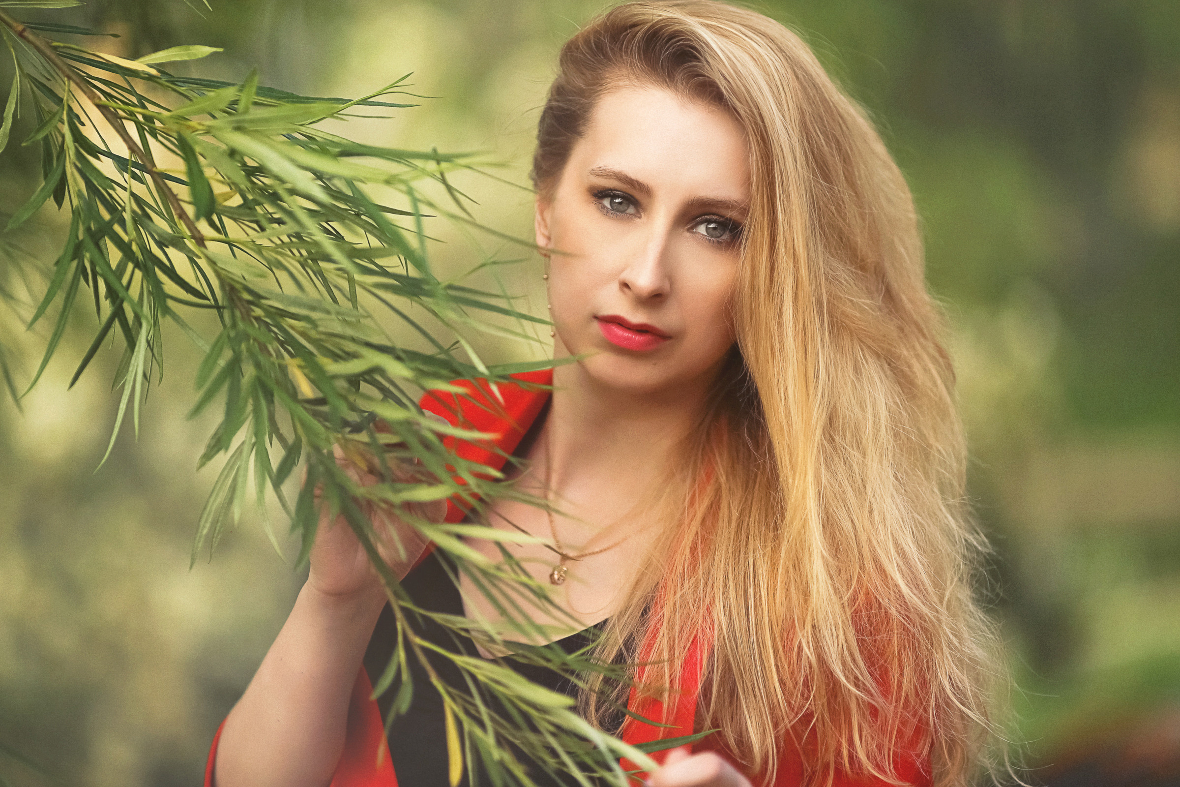 Фотосессия в городском парке. Фотограф женский и мужской портрет Санкт-Петербург