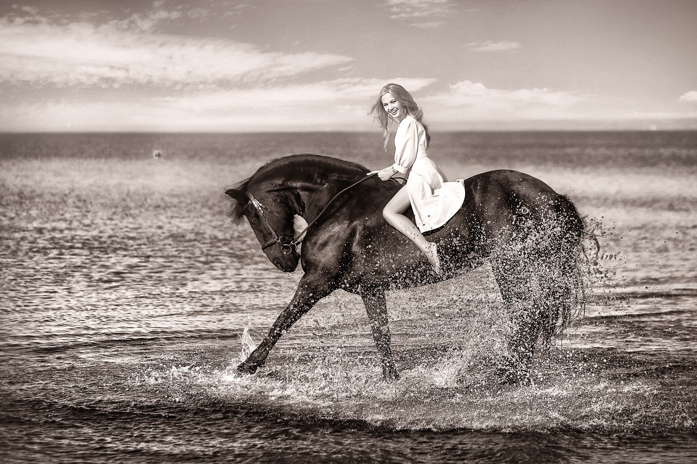 Фотосессия с вороным конем в СПб. Фотограф женский и мужской портрет Санкт-Петербург