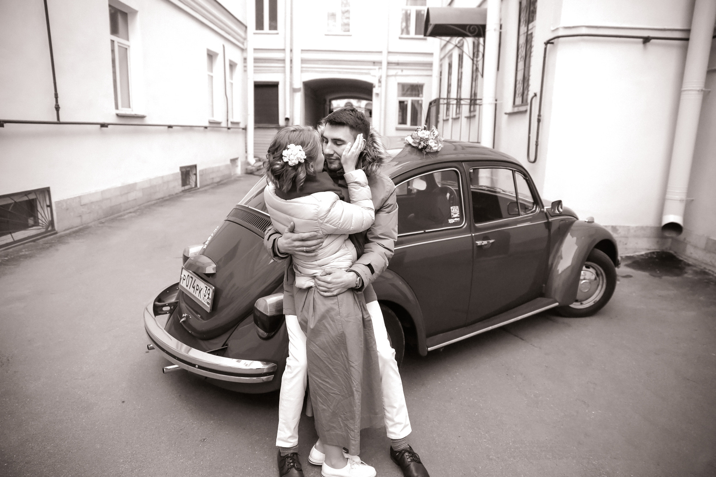 Свадьба с прогулкой по набережной. Фотограф женский и мужской портрет Санкт-Петербург