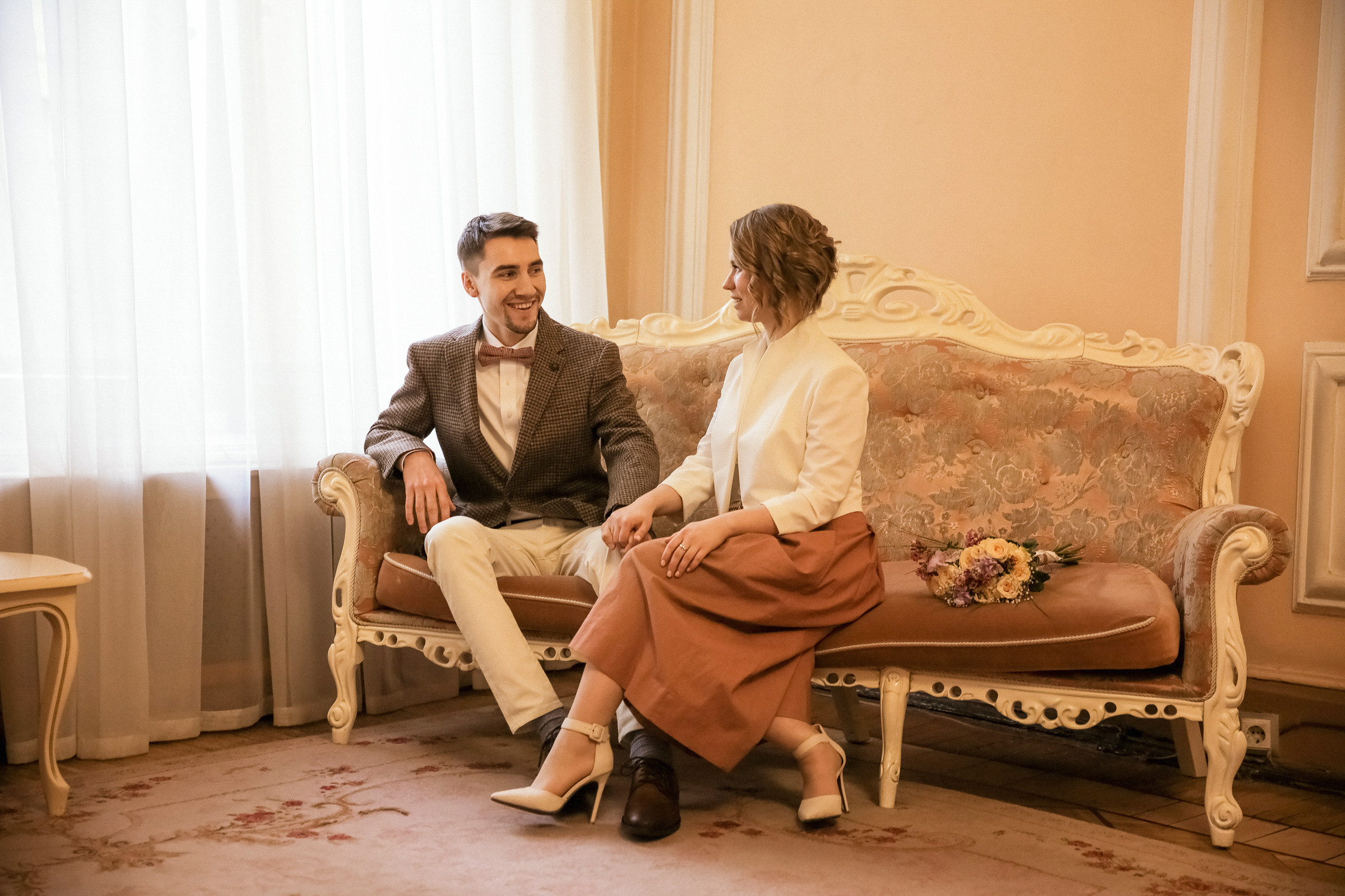 Свадьба с прогулкой по набережной. Фотограф женский и мужской портрет Санкт-Петербург