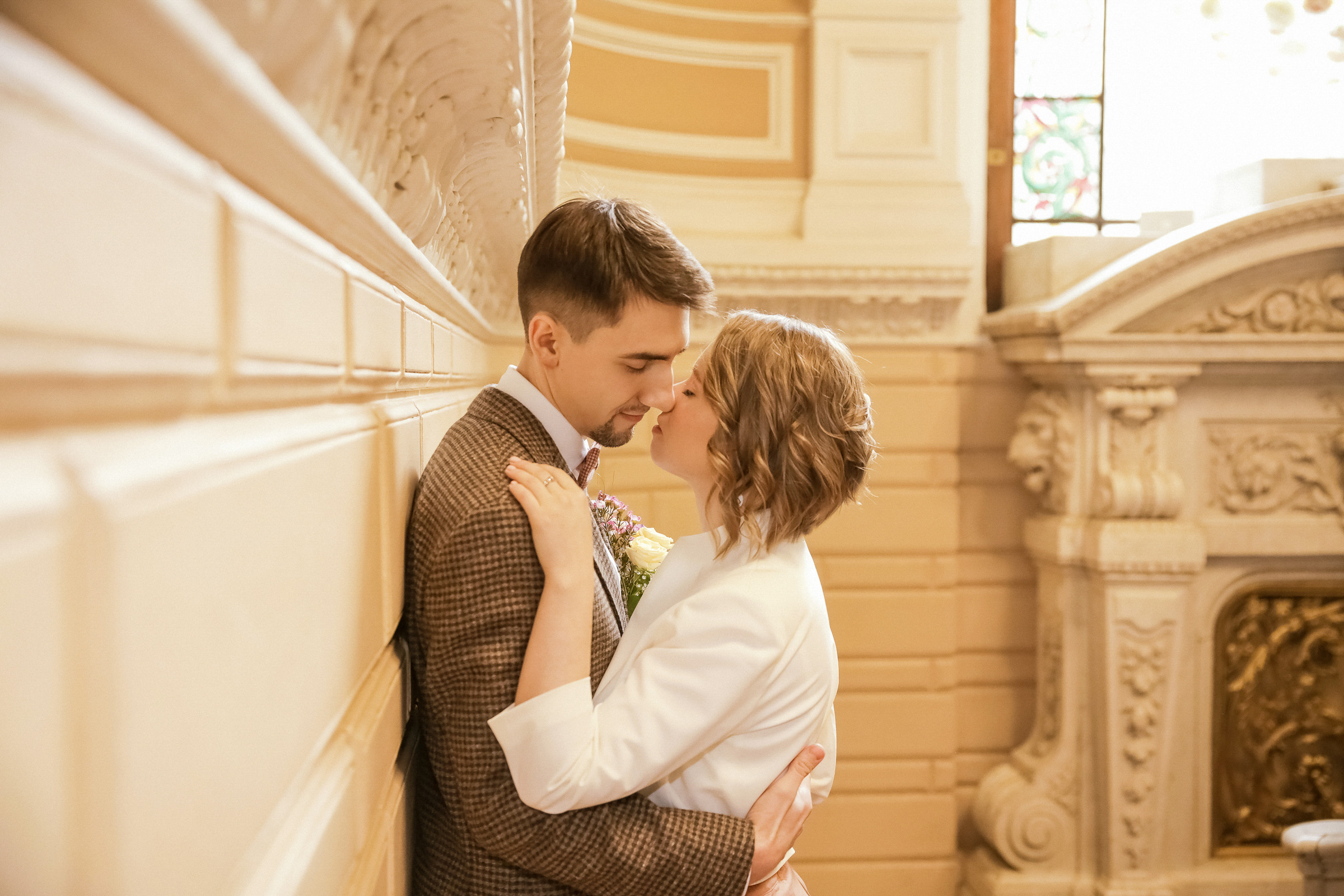Свадьба с прогулкой по набережной. Фотограф женский и мужской портрет Санкт-Петербург