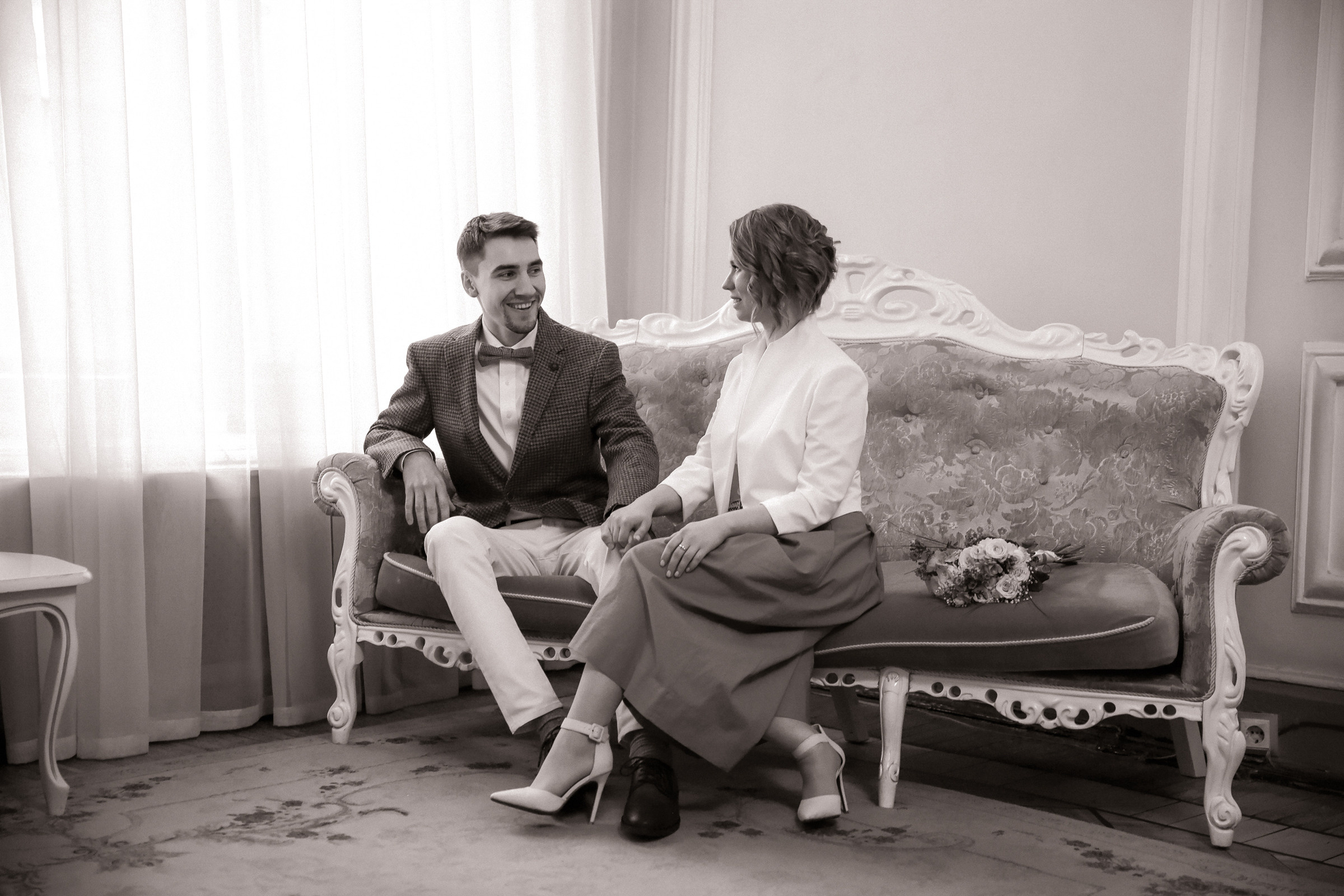 Свадьба с прогулкой по набережной. Фотограф женский и мужской портрет Санкт-Петербург