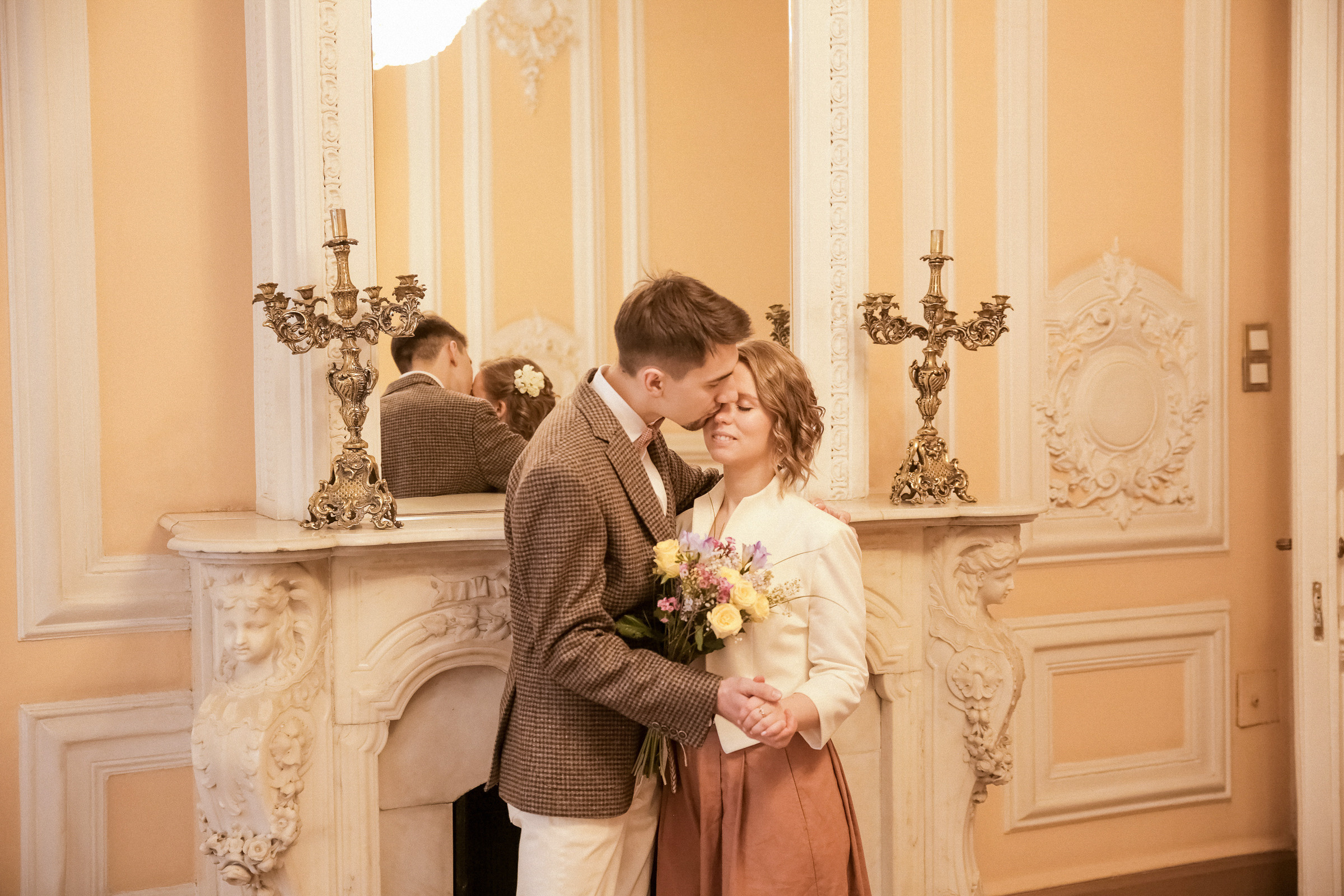 Свадьба с прогулкой по набережной. Фотограф женский и мужской портрет Санкт-Петербург