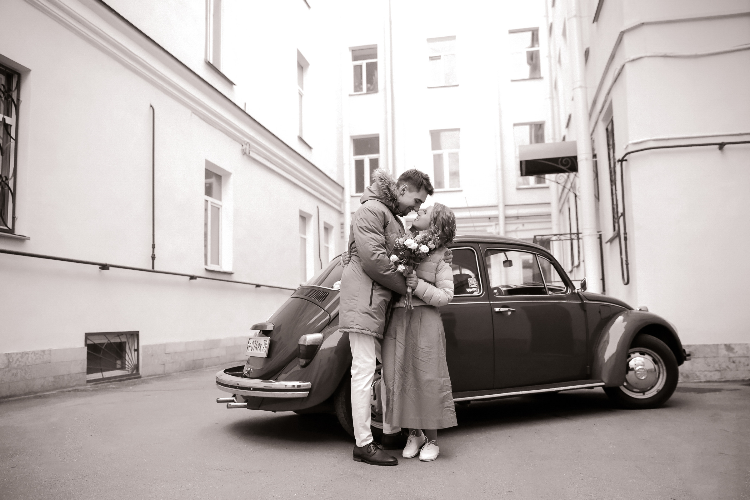 Свадьба с прогулкой по набережной. Фотограф женский и мужской портрет Санкт-Петербург