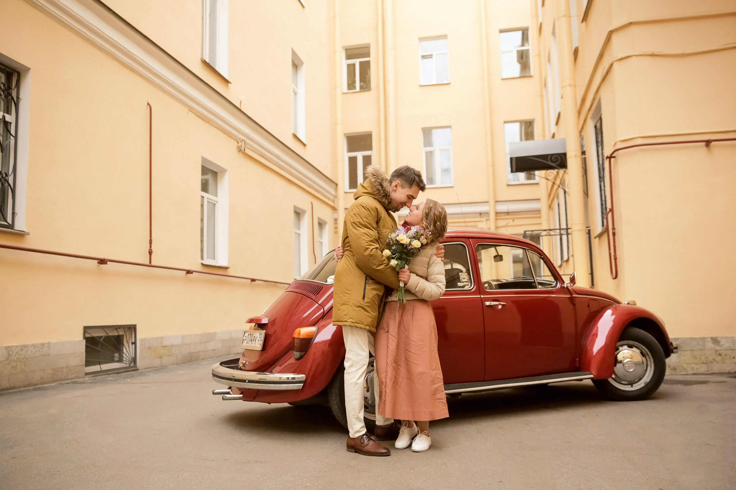 Свадьба с прогулкой по набережной. Фотограф женский и мужской портрет Санкт-Петербург
