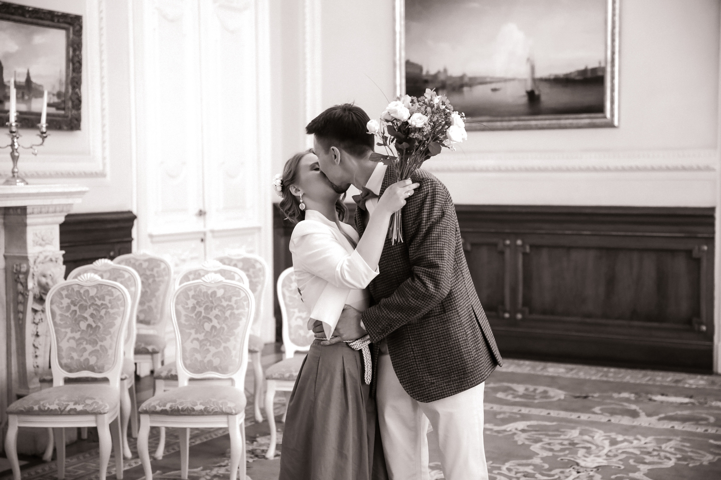 Свадьба с прогулкой по набережной. Фотограф женский и мужской портрет Санкт-Петербург