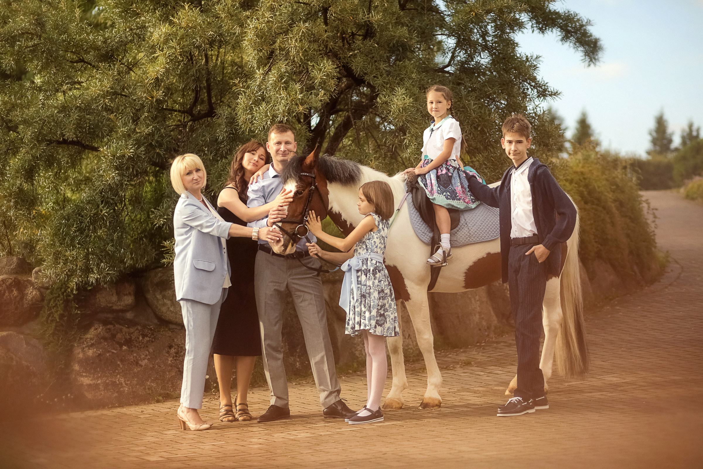 Фотосессия в конном клубе Вента-Арена. Фотограф женский и мужской портрет Санкт-Петербург