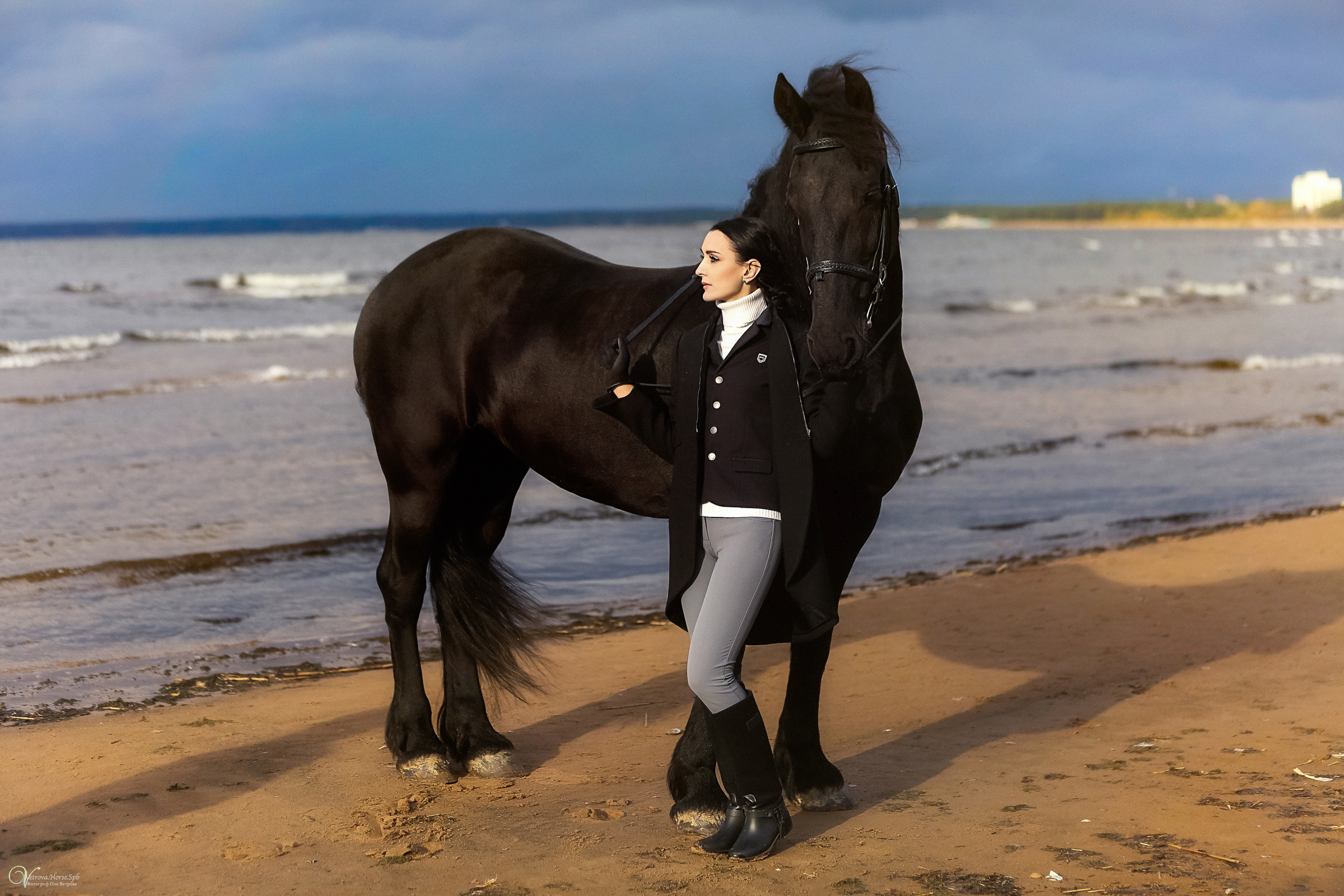 Осенняя съемка с лошадью В СПБ. Фотограф женский и мужской портрет Санкт-Петербург