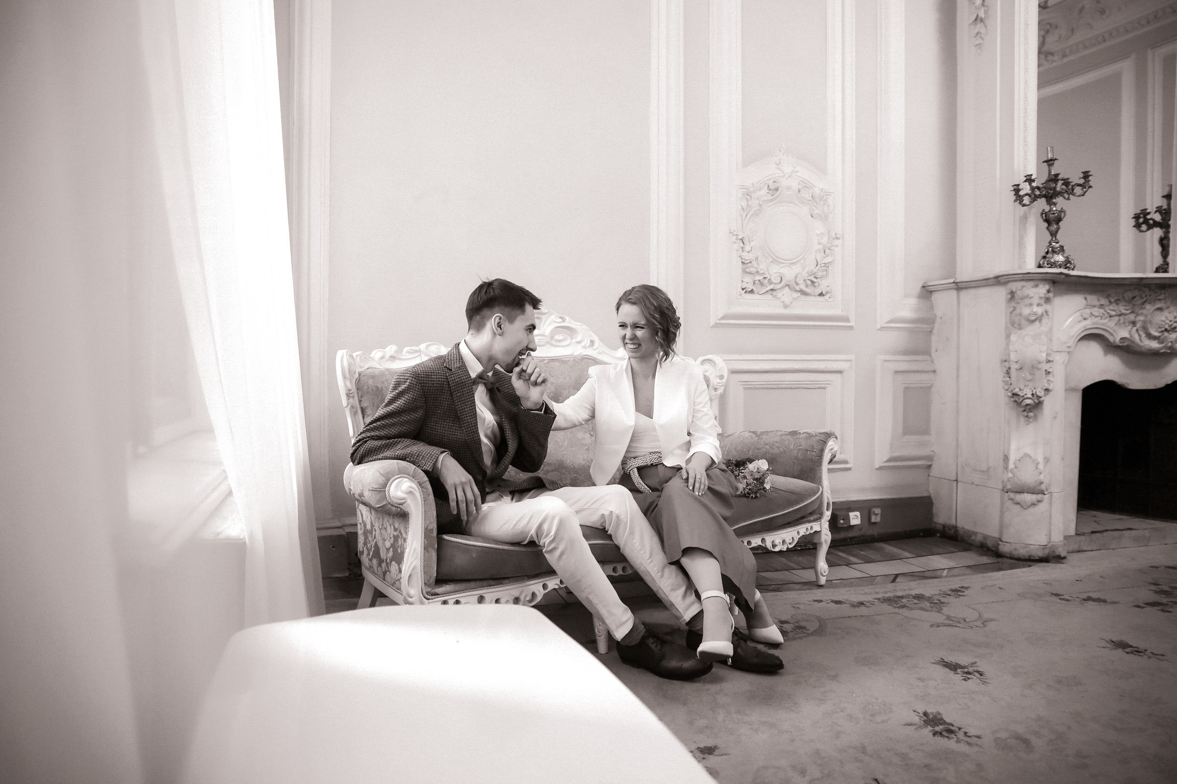 Свадьба с прогулкой по набережной. Фотограф женский и мужской портрет Санкт-Петербург