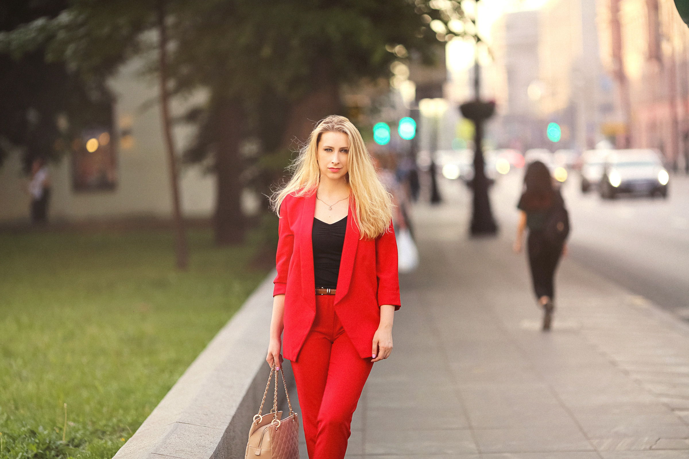 Фотосессия в городском парке. Фотограф женский и мужской портрет Санкт-Петербург